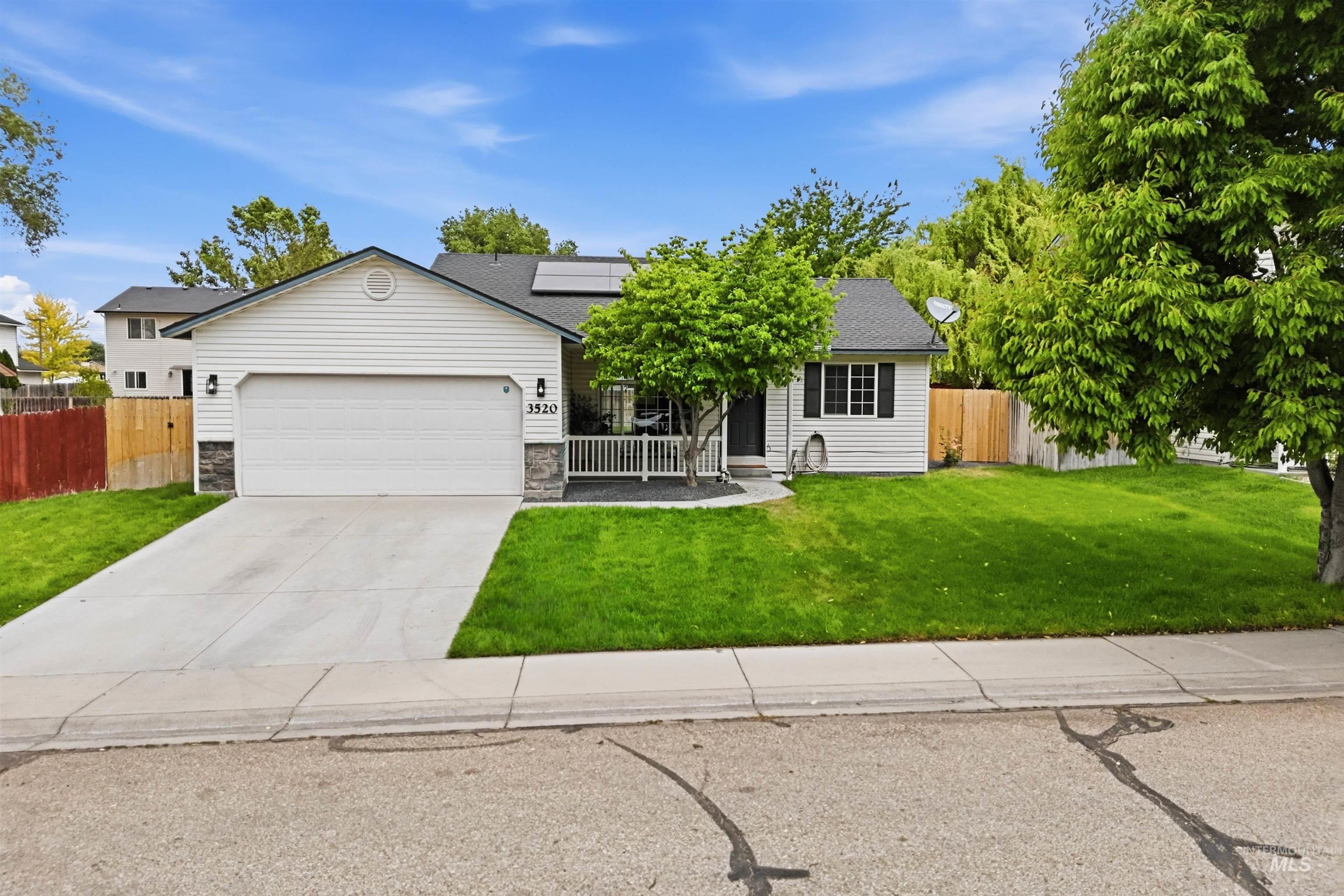 3520 E Kent Ave, Nampa, Idaho 83686, 3 Bedrooms, 2 Bathrooms, Residential For Sale, Price $382,000,MLS 98989599