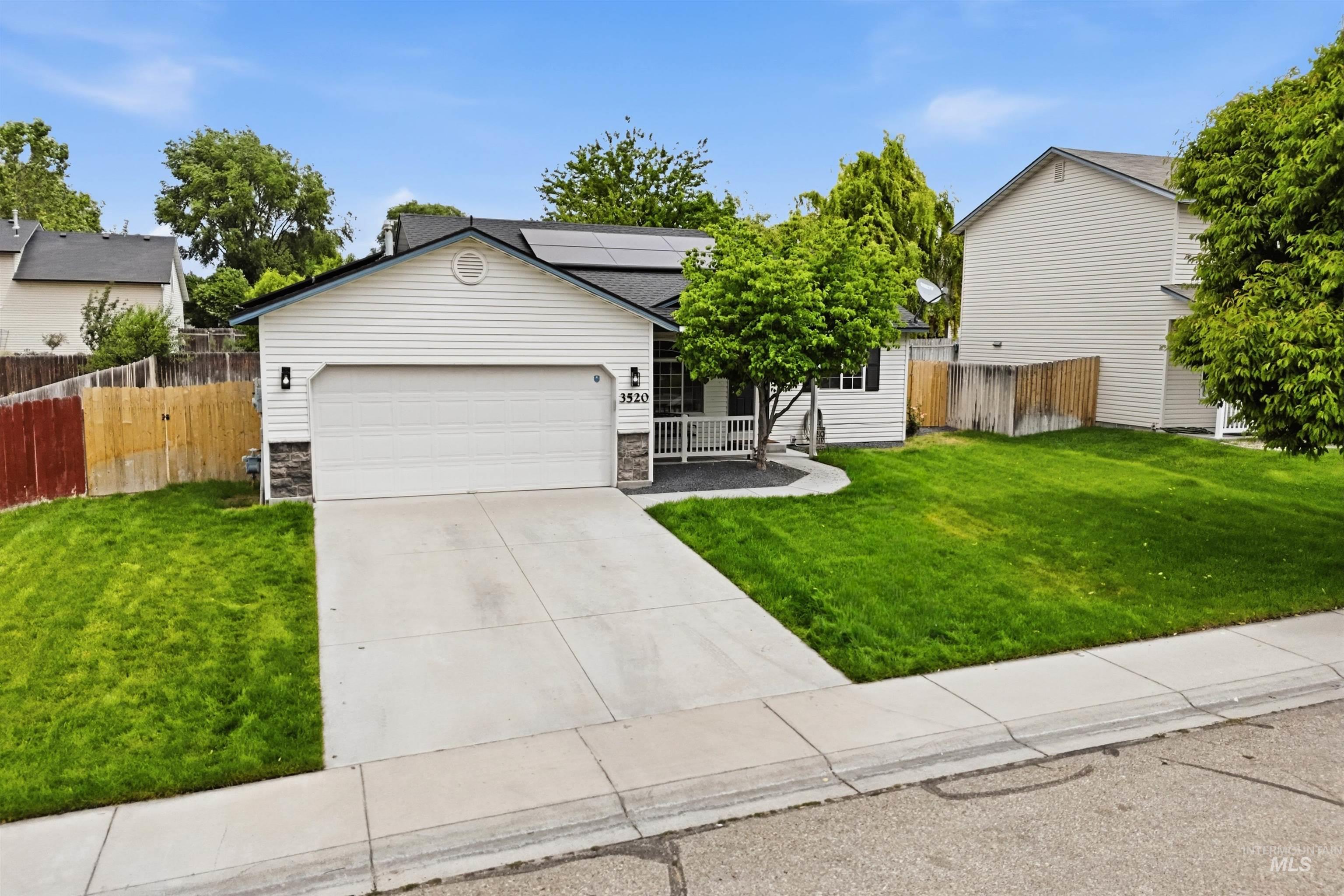 3520 E Kent Ave, Nampa, Idaho 83686, 3 Bedrooms, 2 Bathrooms, Residential For Sale, Price $382,000,MLS 98989599