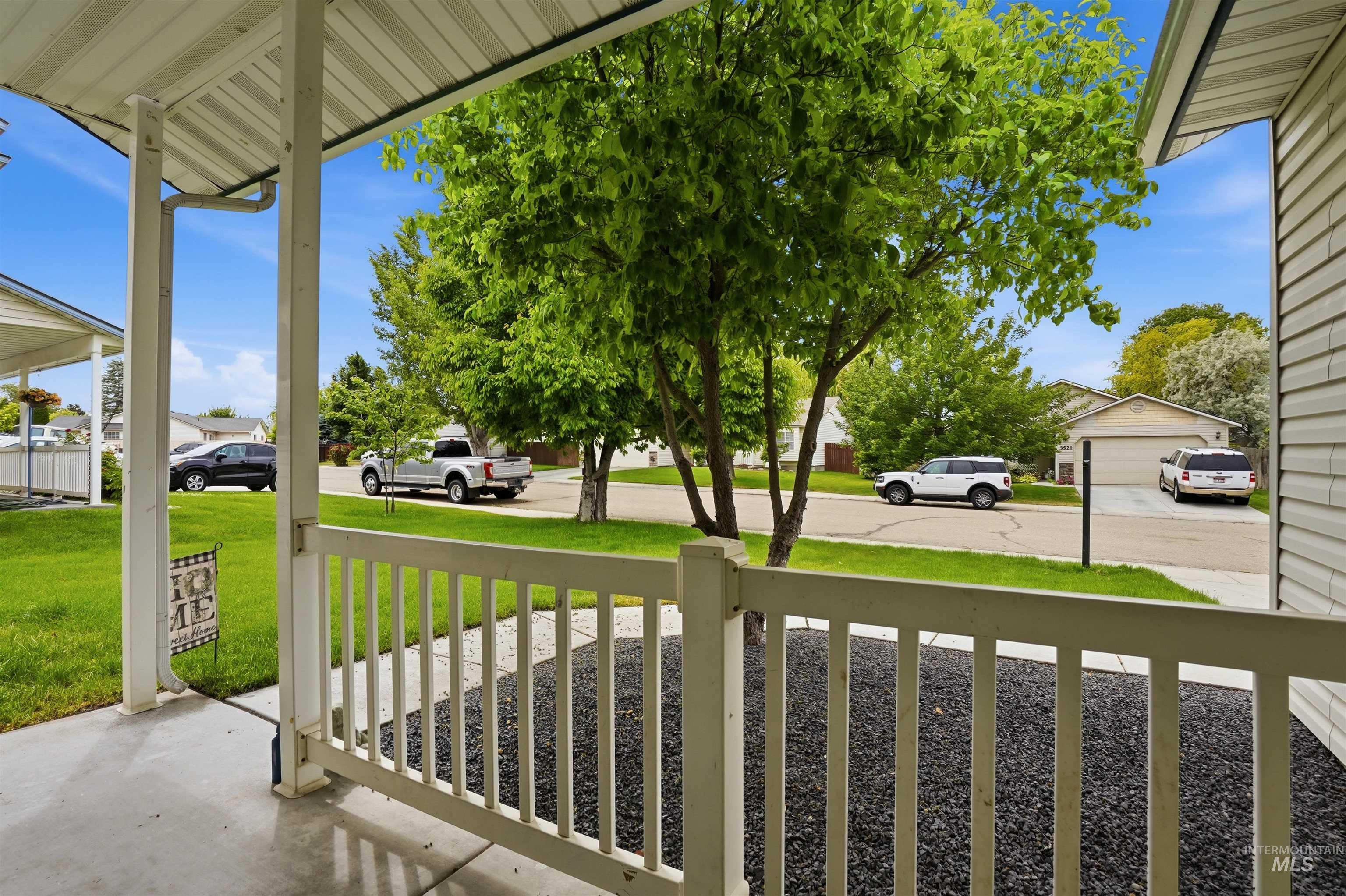 3520 E Kent Ave, Nampa, Idaho 83686, 3 Bedrooms, 2 Bathrooms, Residential For Sale, Price $382,000,MLS 98989599