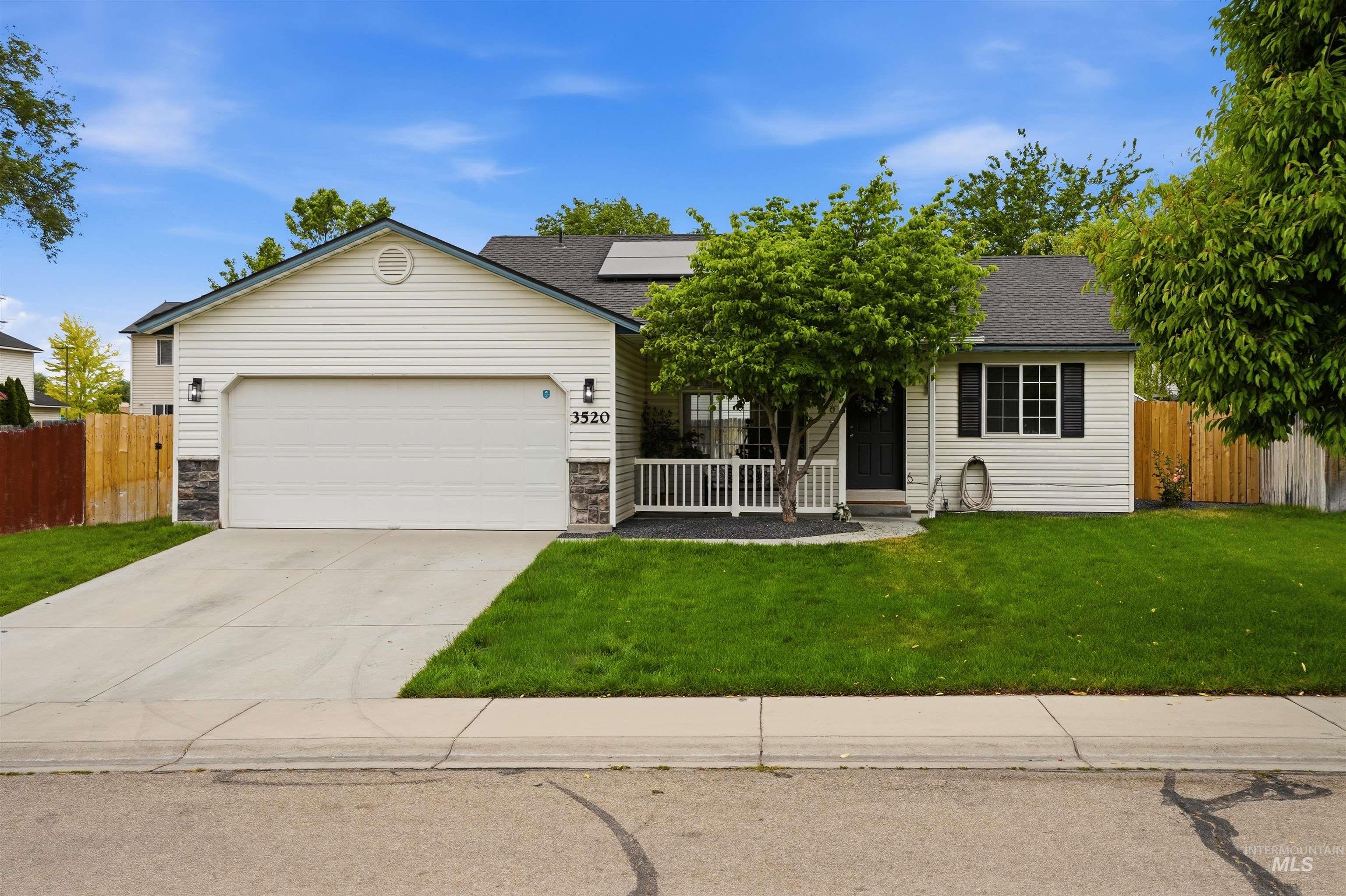 3520 E Kent Ave, Nampa, Idaho 83686, 3 Bedrooms, 2 Bathrooms, Residential For Sale, Price $382,000,MLS 98989599