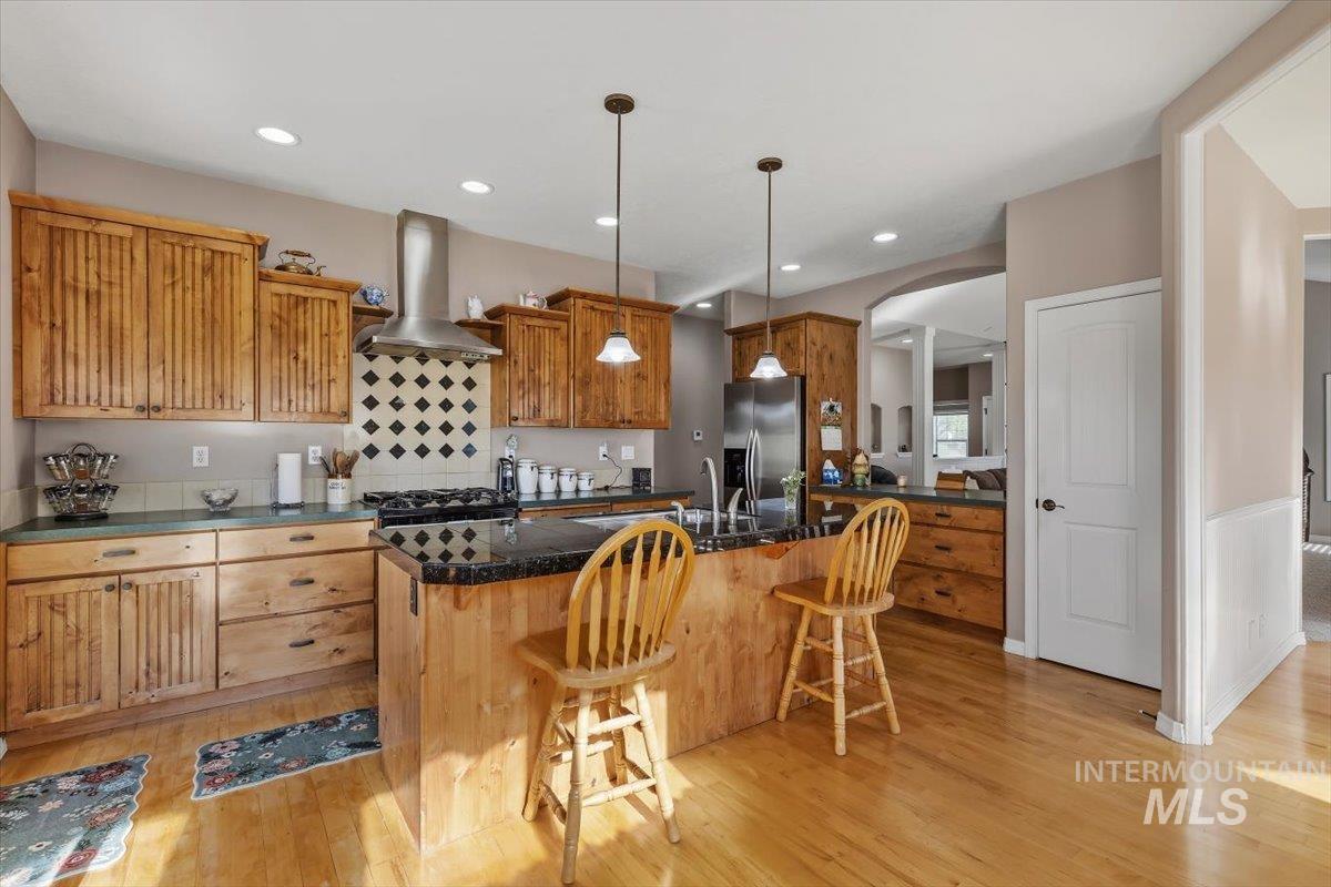 14385 Silver Creek Road, Caldwell, Idaho 83607, 3 Bedrooms, 2 Bathrooms, Residential For Sale, Price $829,999,MLS 98989600