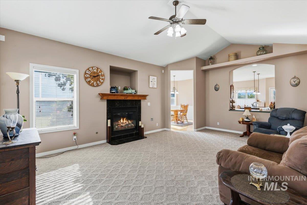 14385 Silver Creek Road, Caldwell, Idaho 83607, 3 Bedrooms, 2 Bathrooms, Residential For Sale, Price $829,999,MLS 98989600