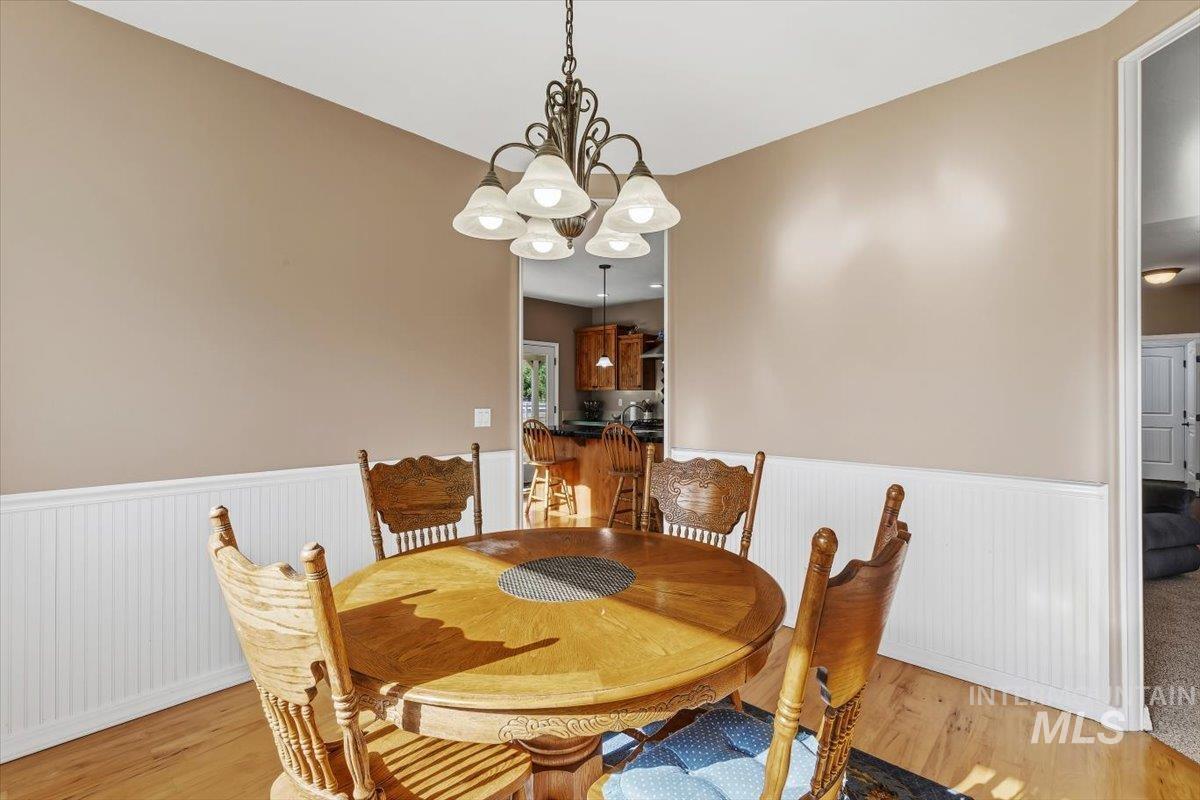 14385 Silver Creek Road, Caldwell, Idaho 83607, 3 Bedrooms, 2 Bathrooms, Residential For Sale, Price $829,999,MLS 98989600