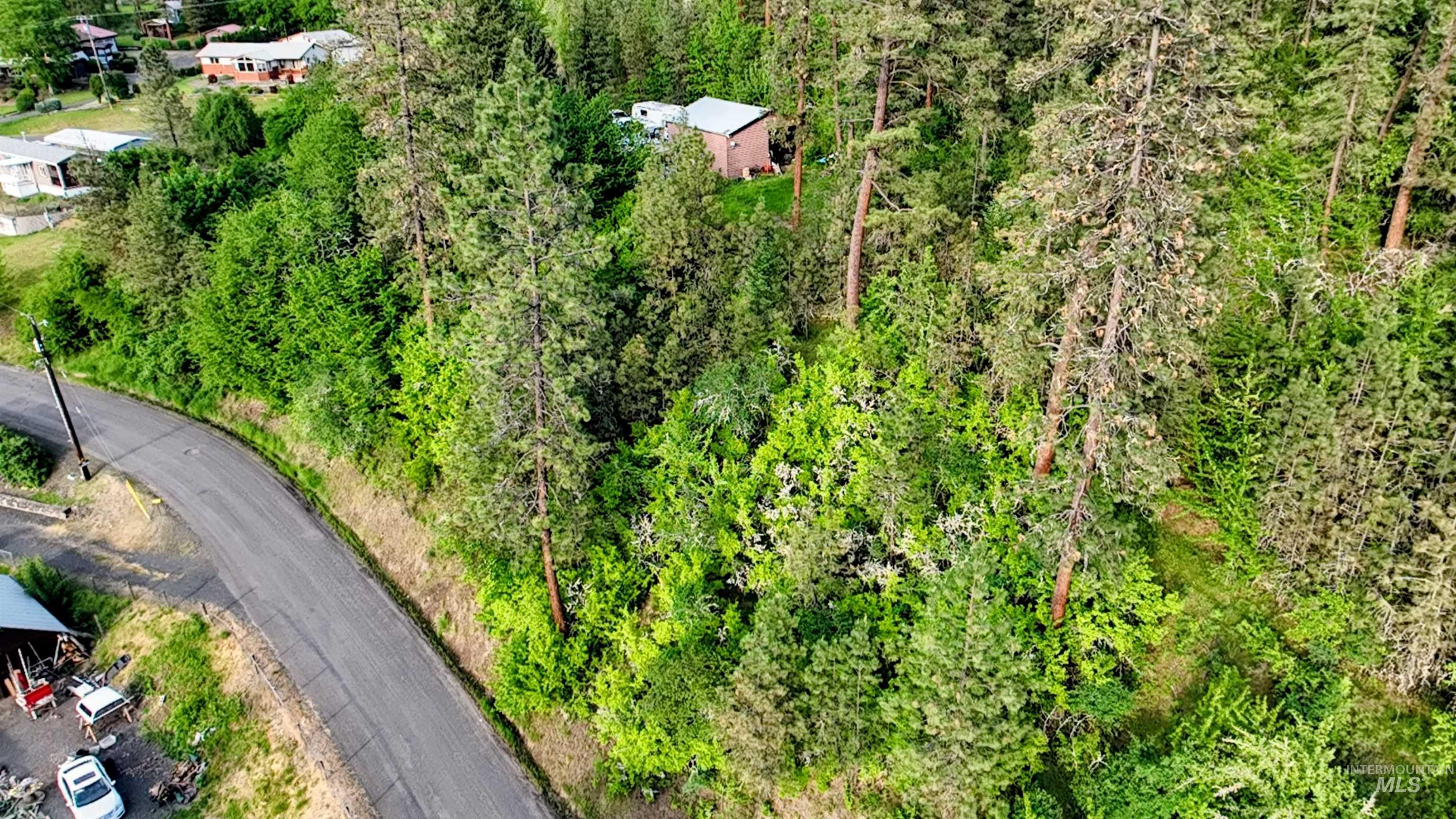 144 View Rd, Kamiah, Idaho 83536, 3 Bedrooms, 2 Bathrooms, Residential For Sale, Price $190,000,MLS 98989609