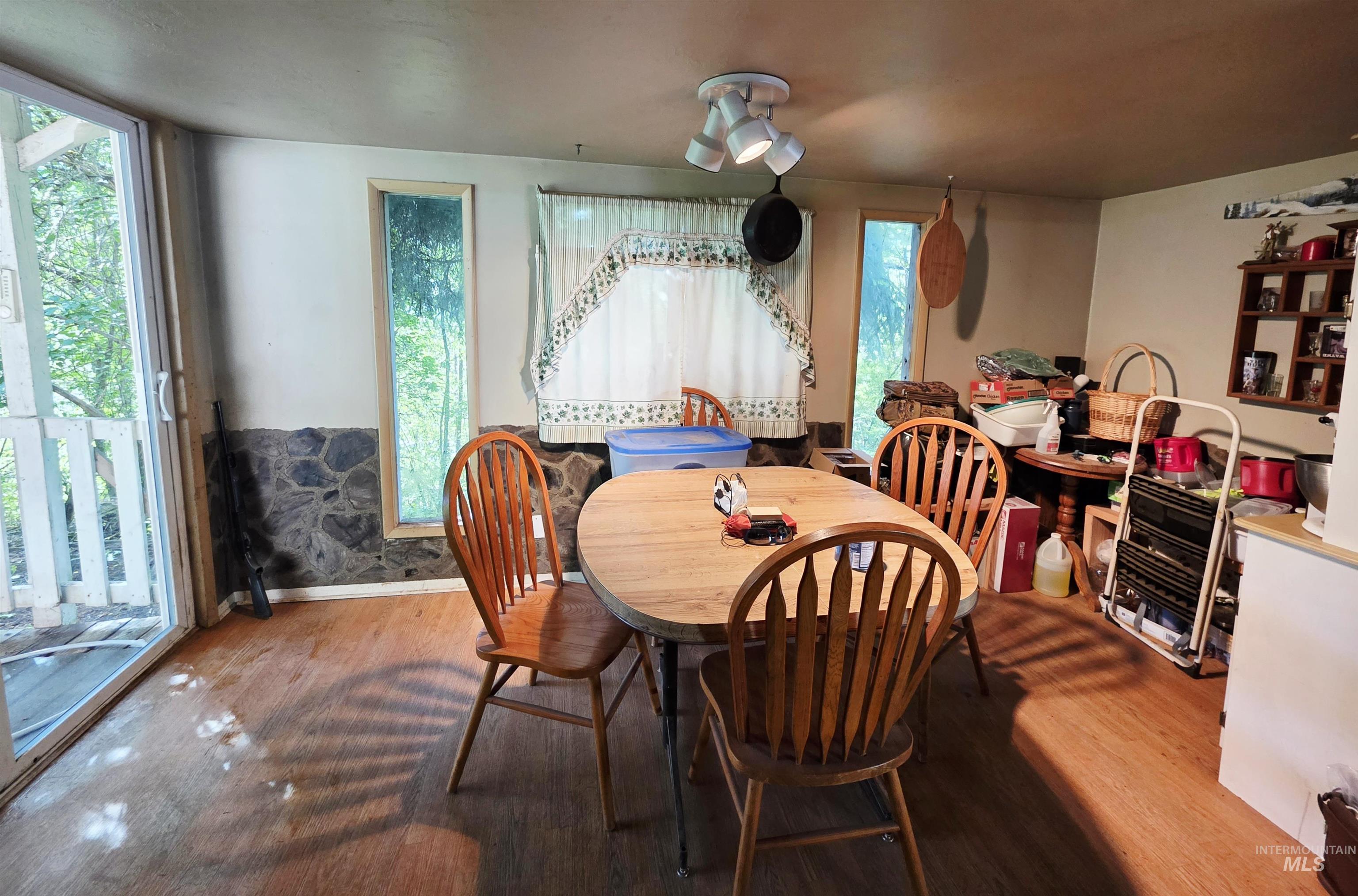 144 View Rd, Kamiah, Idaho 83536, 3 Bedrooms, 2 Bathrooms, Residential For Sale, Price $190,000,MLS 98989609