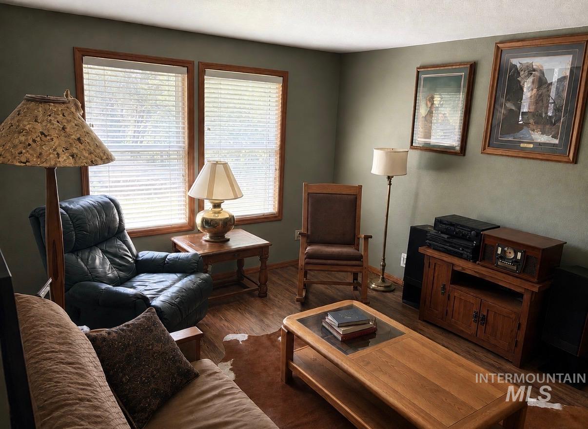 1185 E King Rd, Kuna, Idaho 83634, 3 Bedrooms, 2.5 Bathrooms, Farm & Ranch For Sale, Price $2,995,000, 98989610