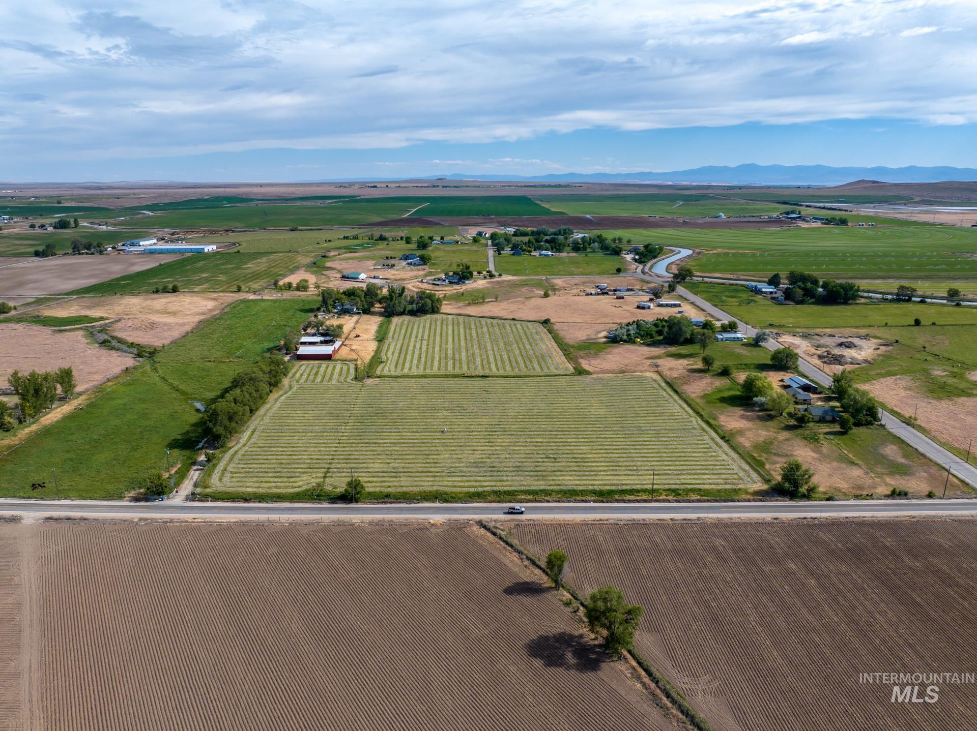1185 E King Rd, Kuna, Idaho 83634, 3 Bedrooms, 2.5 Bathrooms, Farm & Ranch For Sale, Price $2,995,000, 98989610
