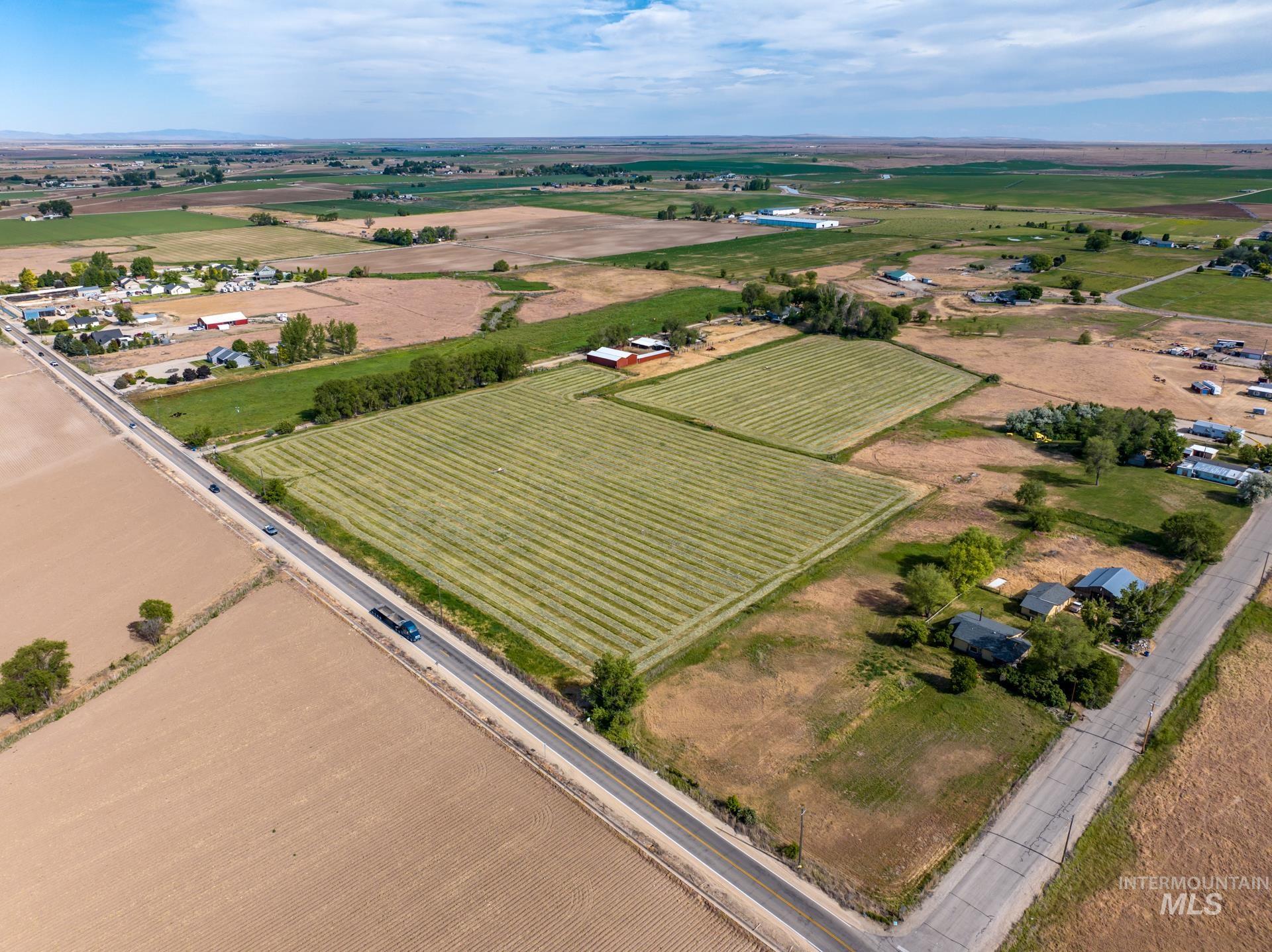 1185 E King Rd, Kuna, Idaho 83634, 3 Bedrooms, 2.5 Bathrooms, Farm & Ranch For Sale, Price $2,995,000, 98989610