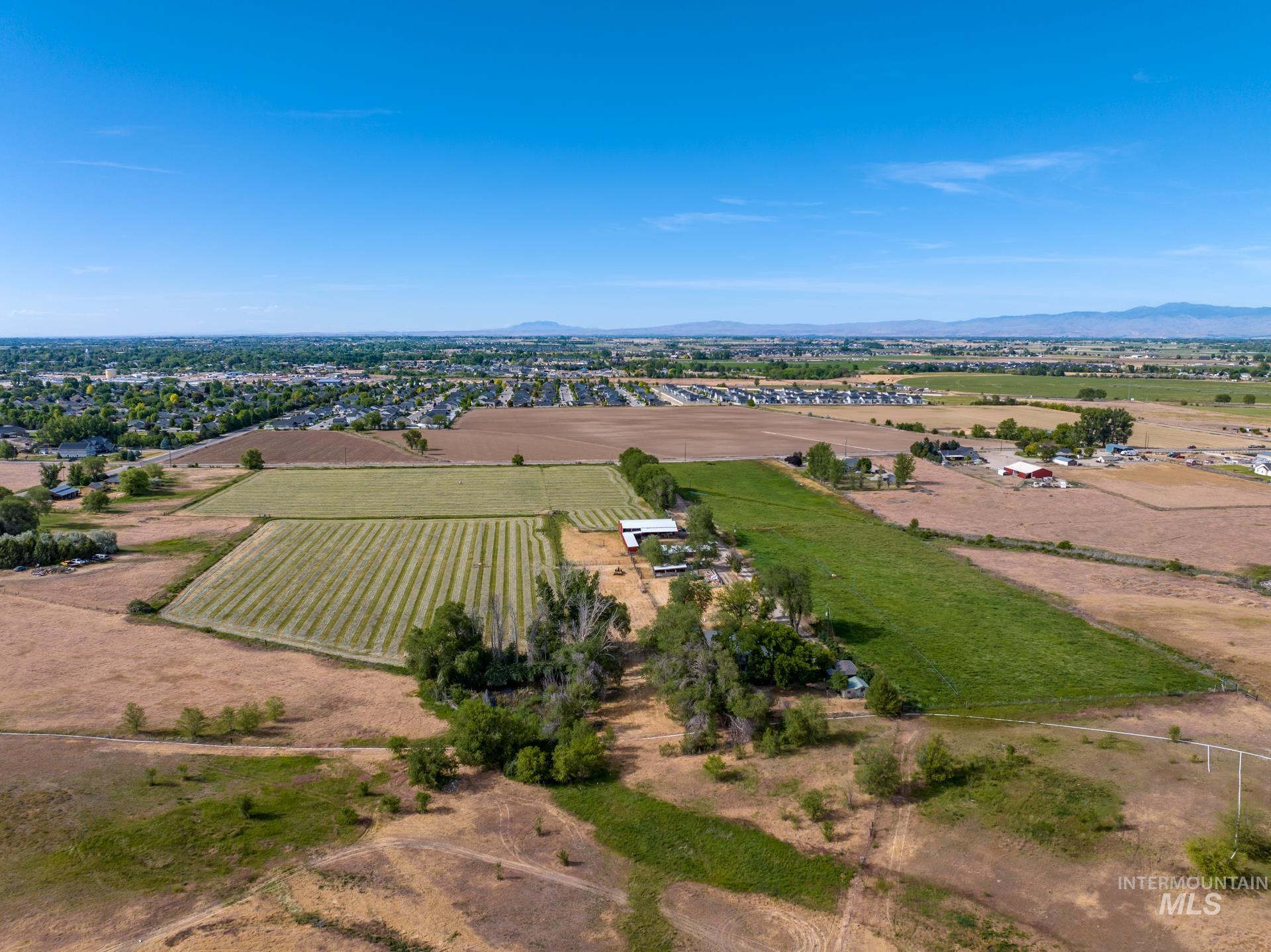 1185 E King Rd, Kuna, Idaho 83634, 3 Bedrooms, 2.5 Bathrooms, Farm & Ranch For Sale, Price $2,995,000, 98989610
