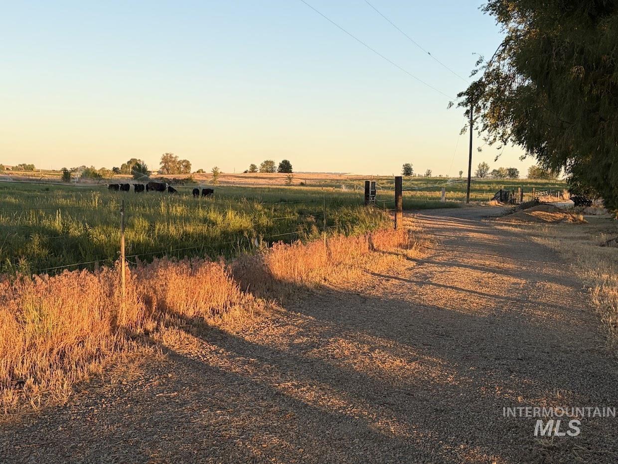 1185 E King Rd, Kuna, Idaho 83634, 3 Bedrooms, 2.5 Bathrooms, Farm & Ranch For Sale, Price $2,995,000, 98989610
