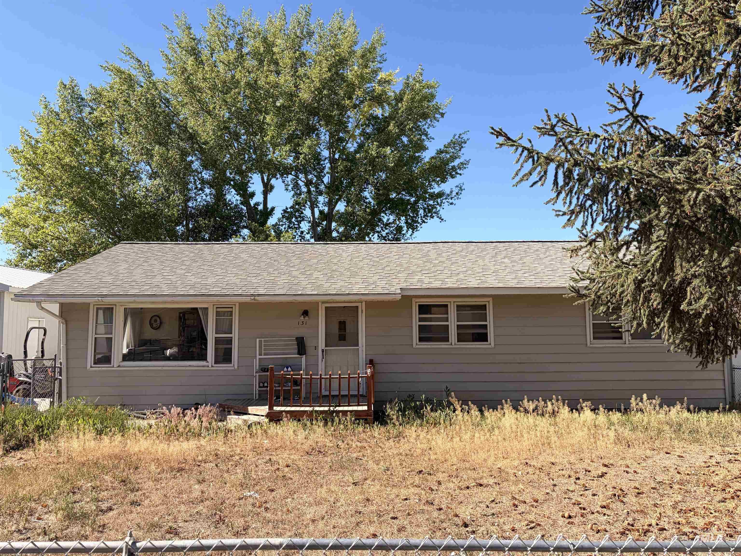 131 Lincoln Street, Kimberly, Idaho 83341, 4 Bedrooms, 2 Bathrooms, Residential For Sale, Price $320,000, 98989612