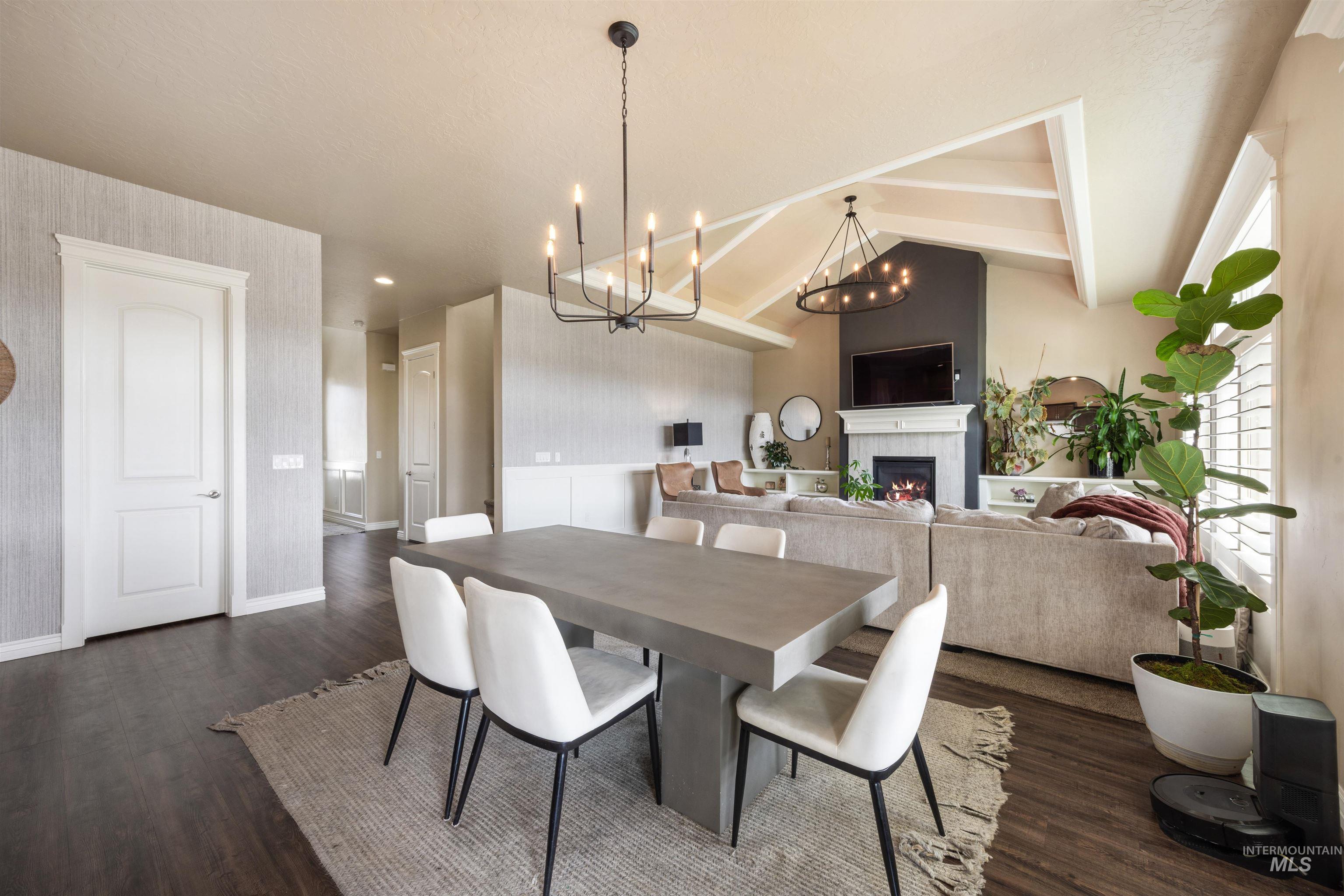 3457 W Barefoot, Eagle, Idaho 83616, 4 Bedrooms, 3.5 Bathrooms, Residential For Sale, Price $989,669,MLS 98989613
