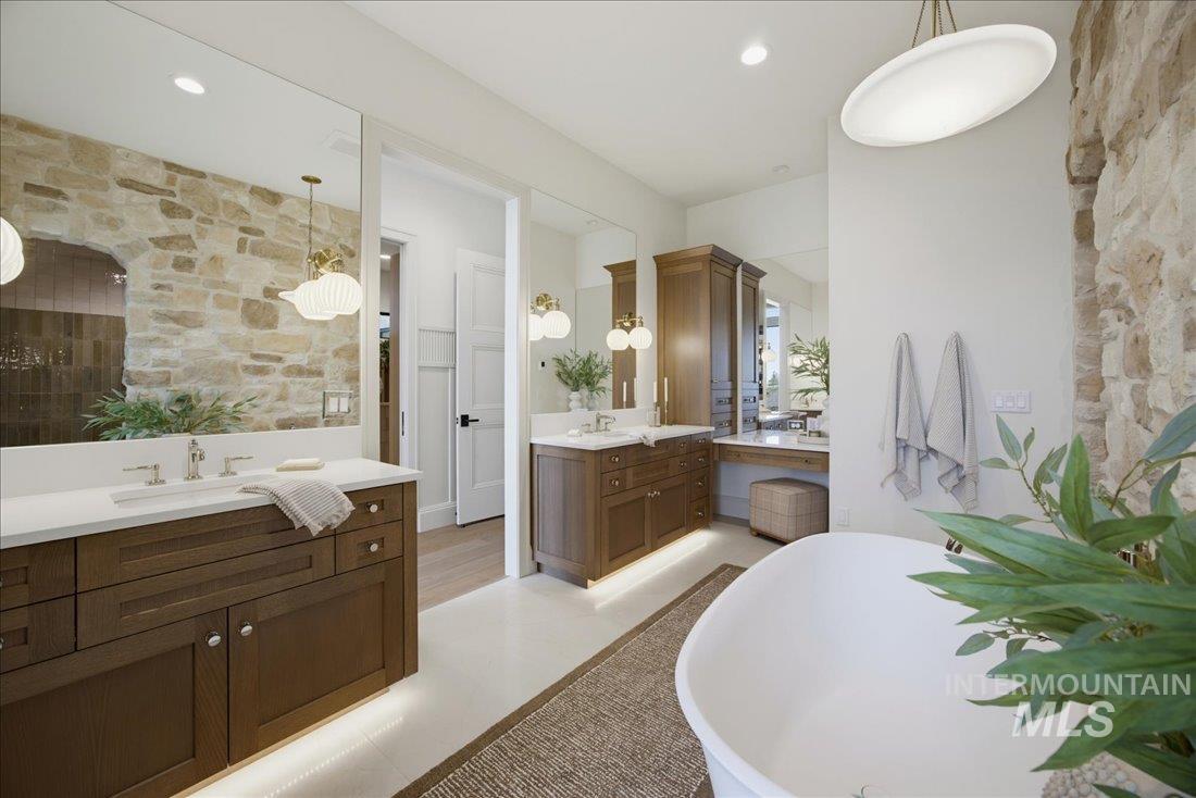 13310 Breezeview Ln., Caldwell, Idaho 83607, 3 Bedrooms, 4 Bathrooms, Residential For Sale, Price $2,239,000,MLS 98989615