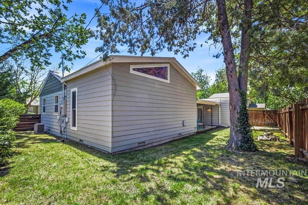 4322 W Freemont St, Boise, Idaho 83706, 3 Bedrooms, 2 Bathrooms, Residential For Sale, Price $498,000,MLS 98989616
