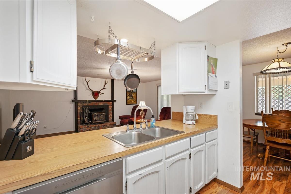5143 S. Maverick Ave., Boise, Idaho 83709, 3 Bedrooms, 2 Bathrooms, Residential For Sale, Price $427,900,MLS 98989618