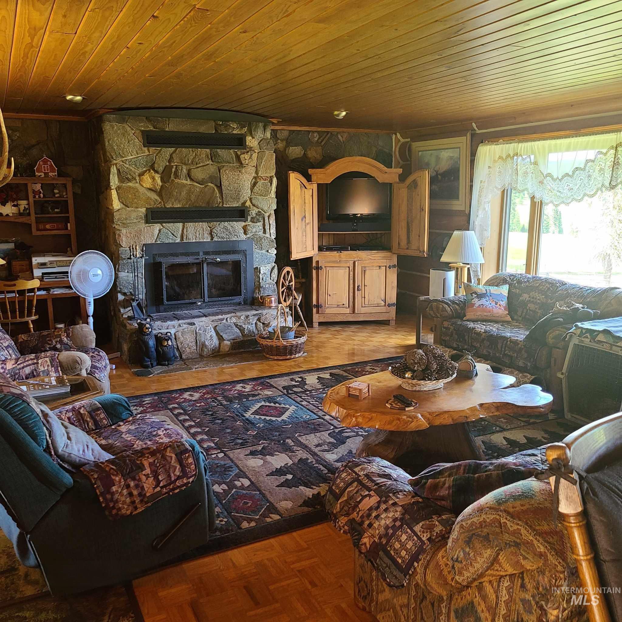 1050 Maxwell Lane, Elk City, Idaho 83525, 3 Bedrooms, 2 Bathrooms, Residential For Sale, Price $697,000, 98989623