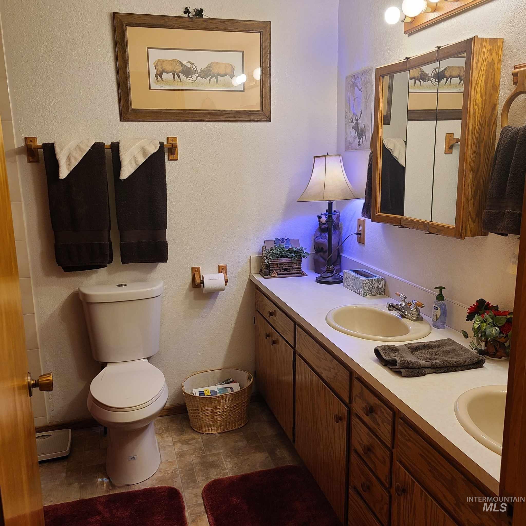 1050 Maxwell Lane, Elk City, Idaho 83525, 3 Bedrooms, 2 Bathrooms, Residential For Sale, Price $697,000, 98989623