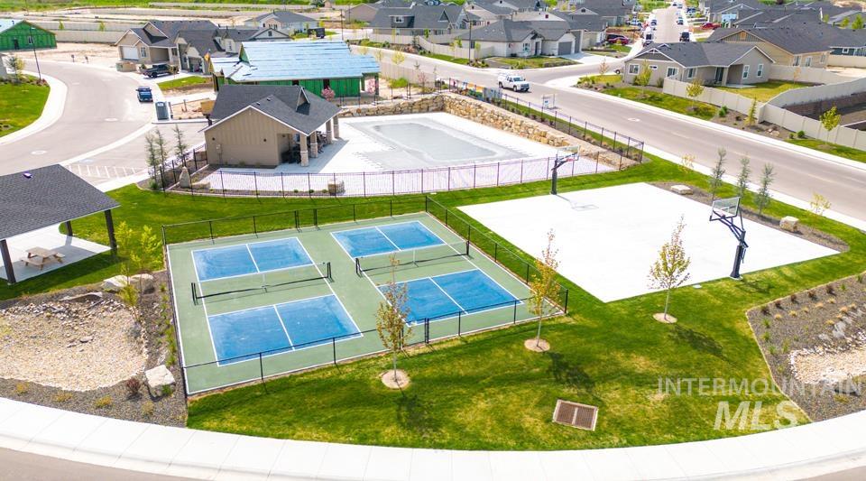 2736 Soulen Dr, Emmett, Idaho 83607, 3 Bedrooms, 2 Bathrooms, Residential For Sale, Price $589,000,MLS 98989626