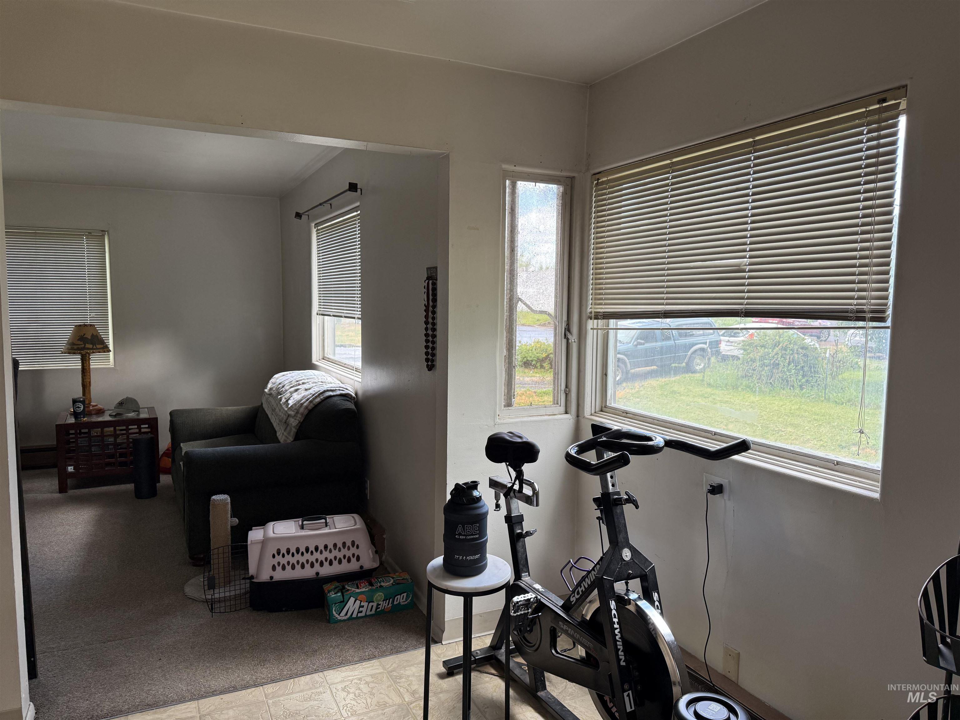 729 Brent Dr., Moscow, Idaho 83843, 2 Bedrooms, 1 Bathroom, Residential Income For Sale, Price $440,000,MLS 98989627