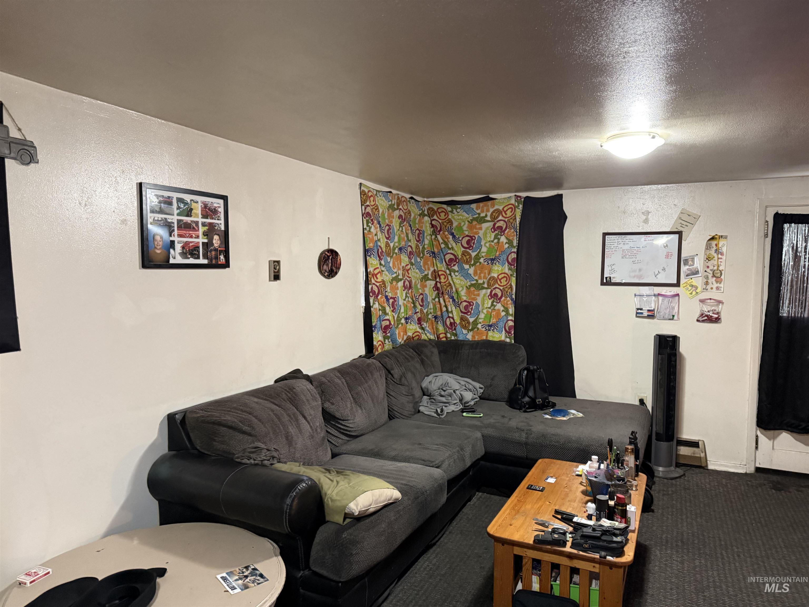729 Brent Dr., Moscow, Idaho 83843, 2 Bedrooms, 1 Bathroom, Residential Income For Sale, Price $440,000,MLS 98989627