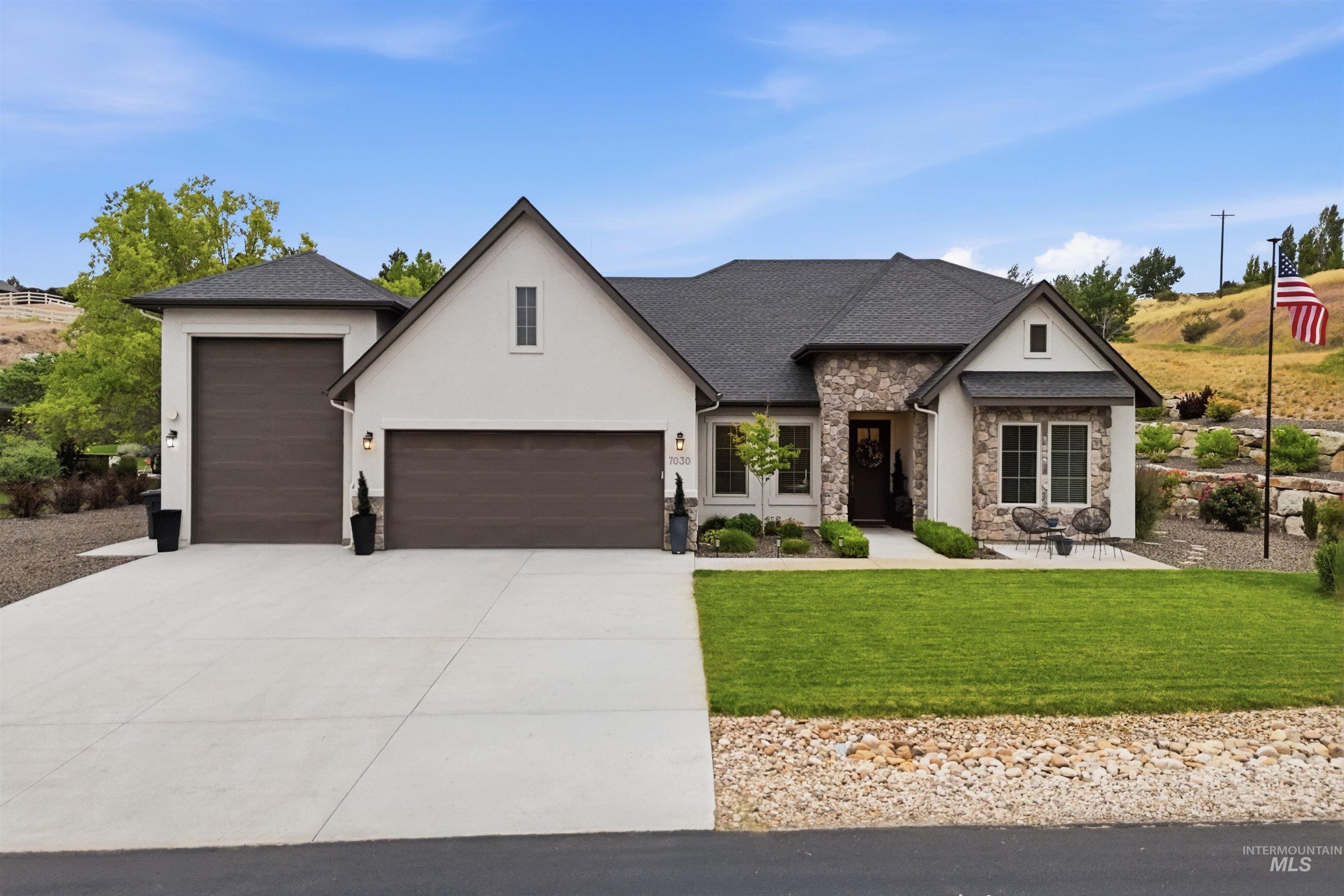 7030 Southern Vista Ct, Star, Idaho 83669, 4 Bedrooms, 2.5 Bathrooms, Residential For Sale, Price $1,274,999, 98989633