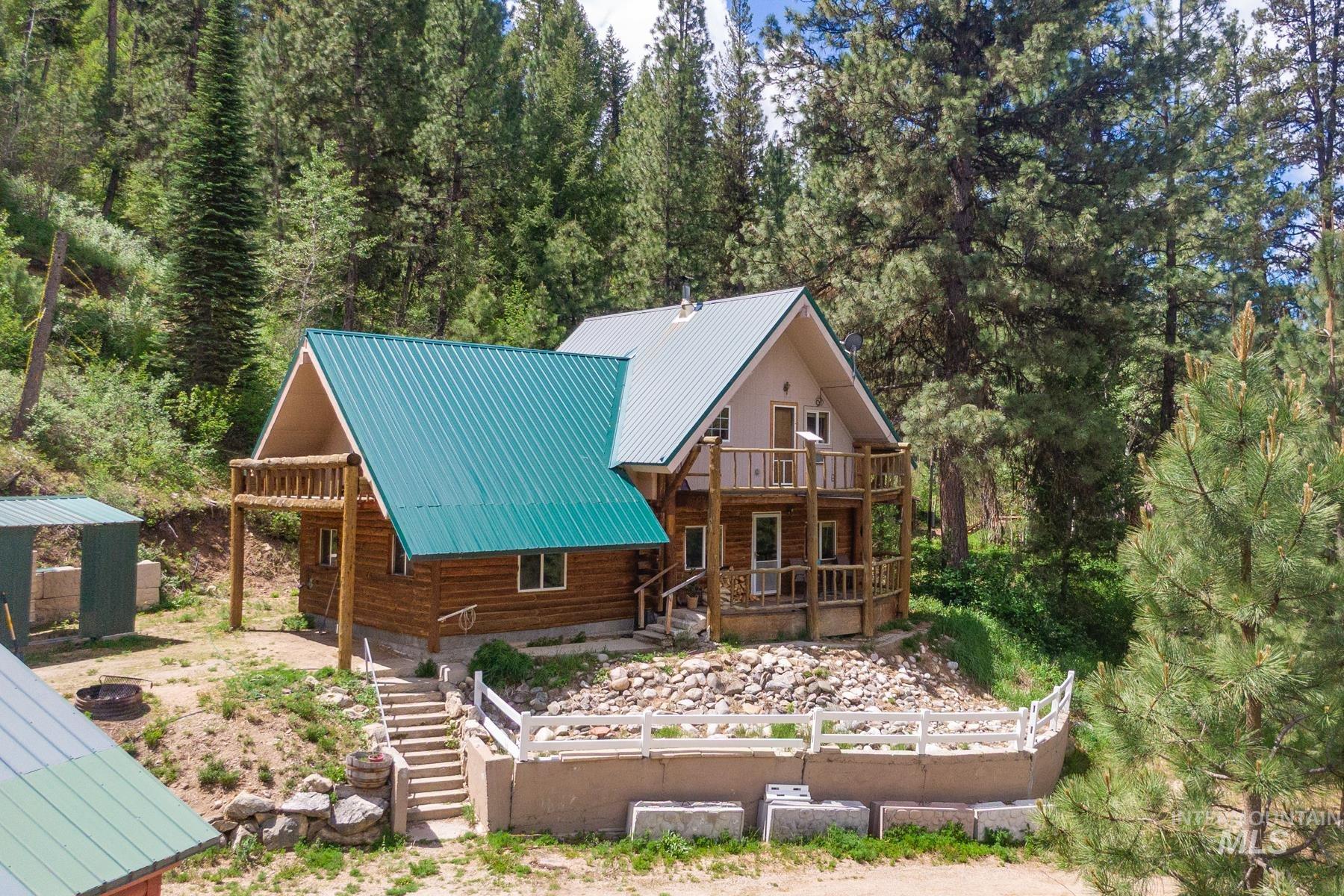 123 Alder Dr, Lowman, Idaho 83637, 3 Bedrooms, 2 Bathrooms, Residential For Sale, Price $425,000,MLS 98989636