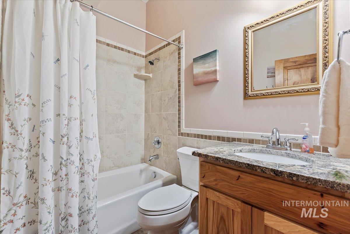 675 W Russell Dr, Prairie, Idaho 83647, 3 Bedrooms, 2 Bathrooms, Residential For Sale, Price $2,500,000,MLS 98989637