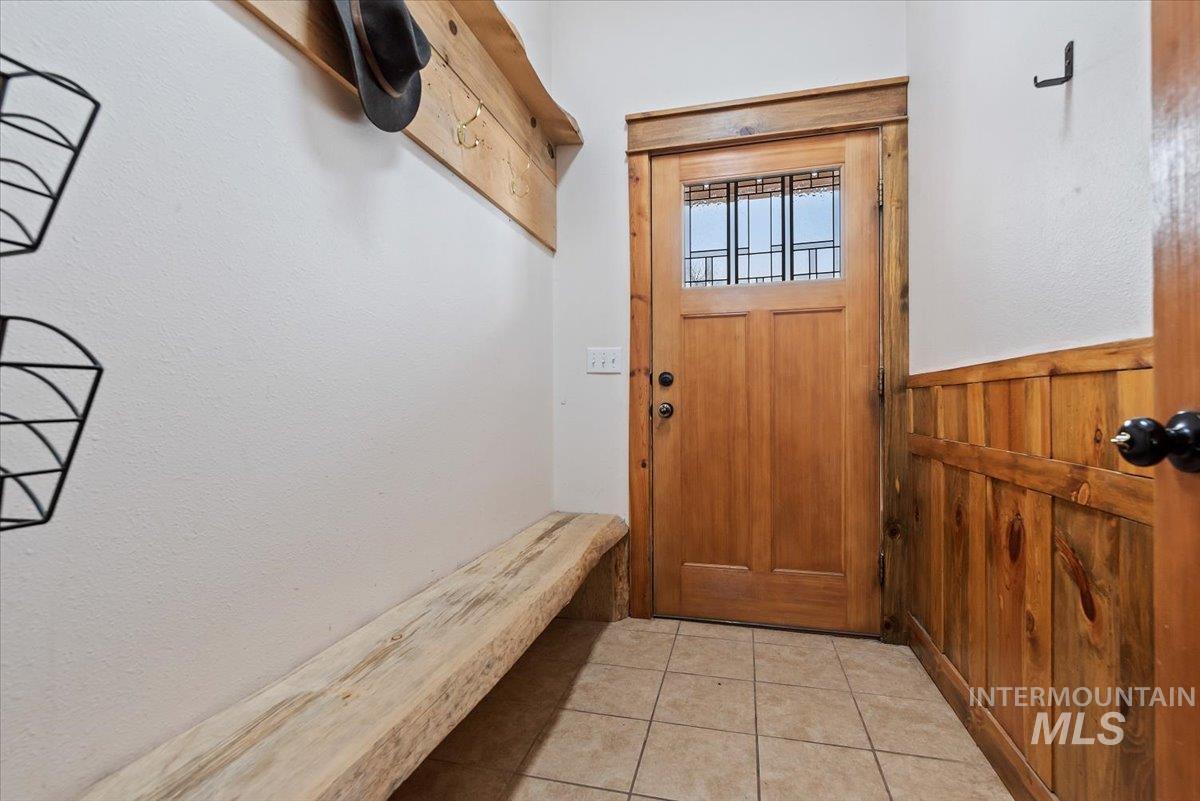 675 W Russell Dr, Prairie, Idaho 83647, 3 Bedrooms, 2 Bathrooms, Residential For Sale, Price $2,500,000,MLS 98989637