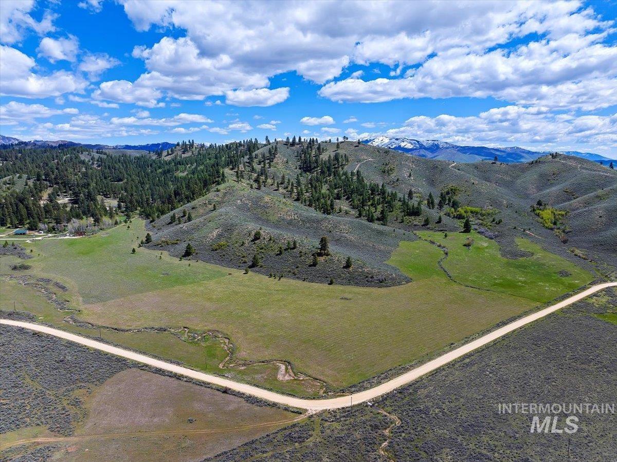 675 W Russell Dr, Prairie, Idaho 83647, 3 Bedrooms, 2 Bathrooms, Residential For Sale, Price $2,500,000,MLS 98989637
