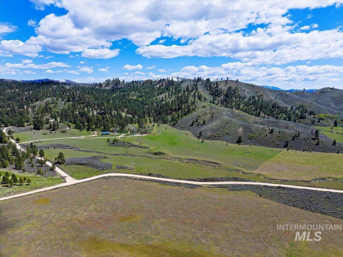 675 W Russell Dr, Prairie, Idaho 83647, 3 Bedrooms, 2 Bathrooms, Residential For Sale, Price $2,500,000,MLS 98989637
