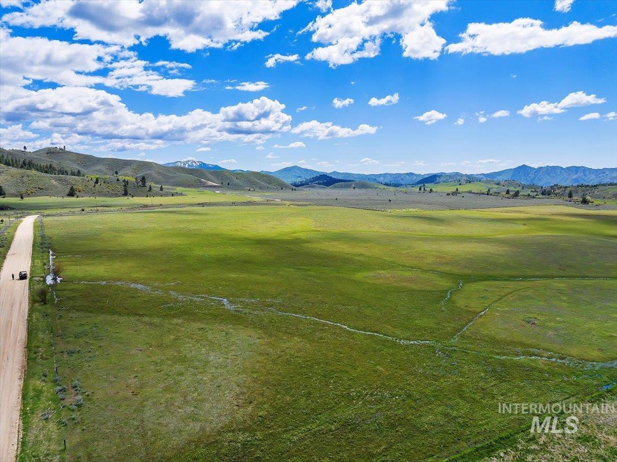 675 W Russell Dr, Prairie, Idaho 83647, 3 Bedrooms, 2 Bathrooms, Residential For Sale, Price $2,500,000,MLS 98989637