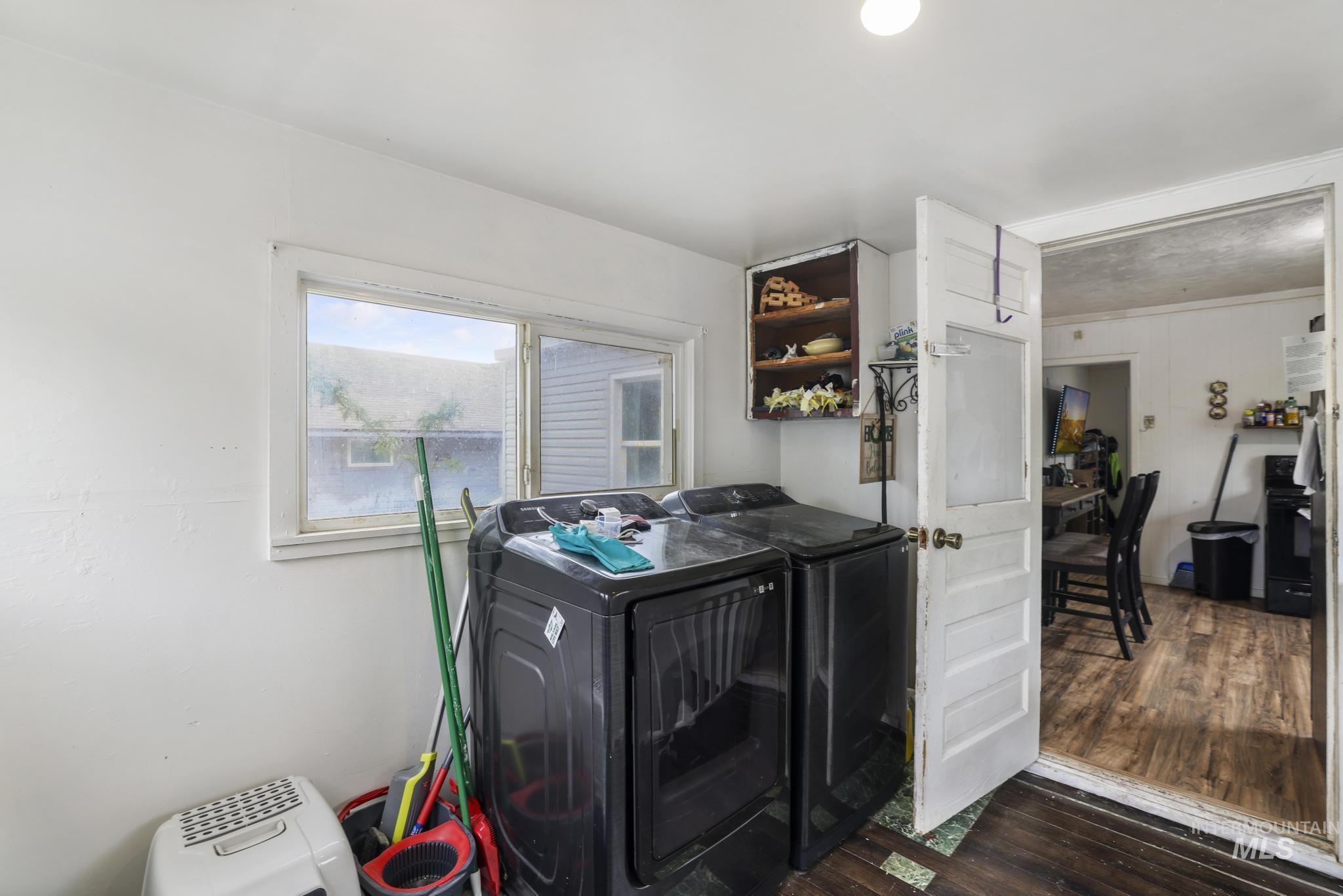 827 Aiken Ave, Buhl, Idaho 83316, 2 Bedrooms, 1 Bathroom, Residential For Sale, Price $250,000,MLS 98989638