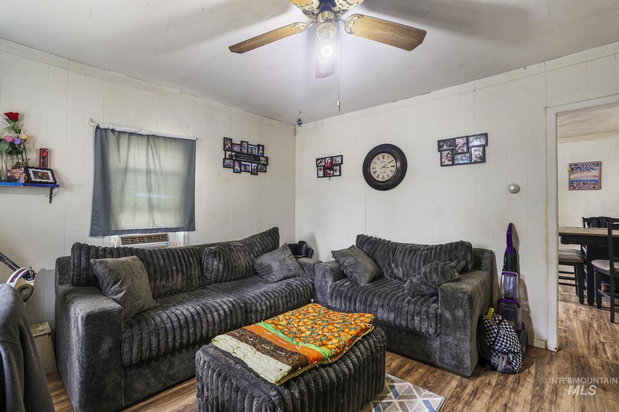 827 Aiken Ave, Buhl, Idaho 83316, 2 Bedrooms, 1 Bathroom, Residential For Sale, Price $250,000,MLS 98989638