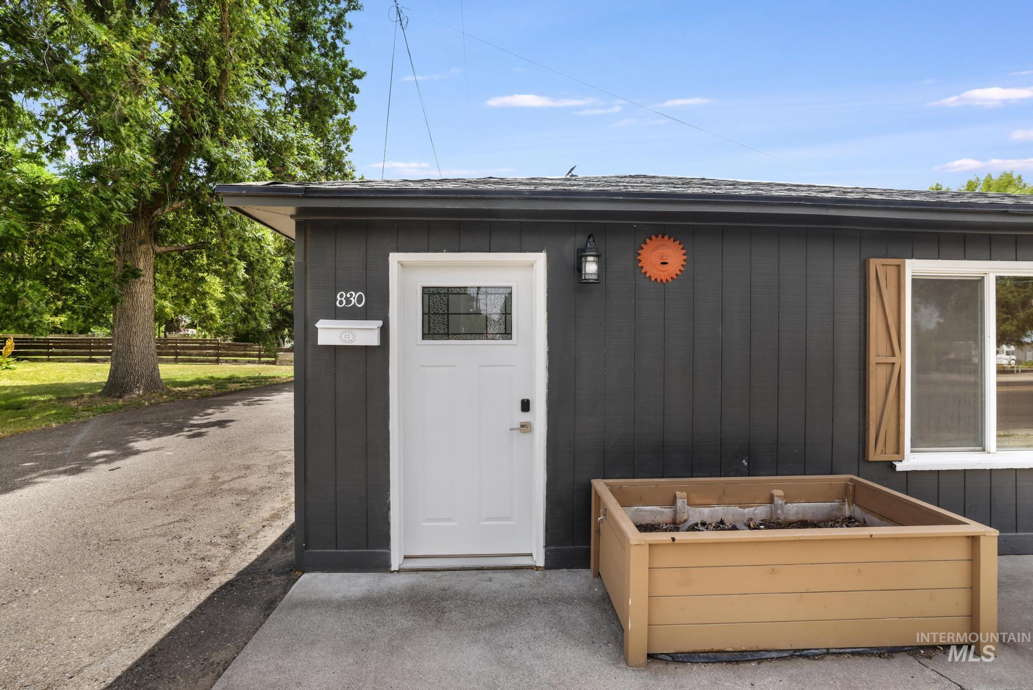 830 Filer Ave, Twin Falls, Idaho 83301, 1 Bedroom, 1 Bathroom, Residential For Sale, Price $200,000,MLS 98989639