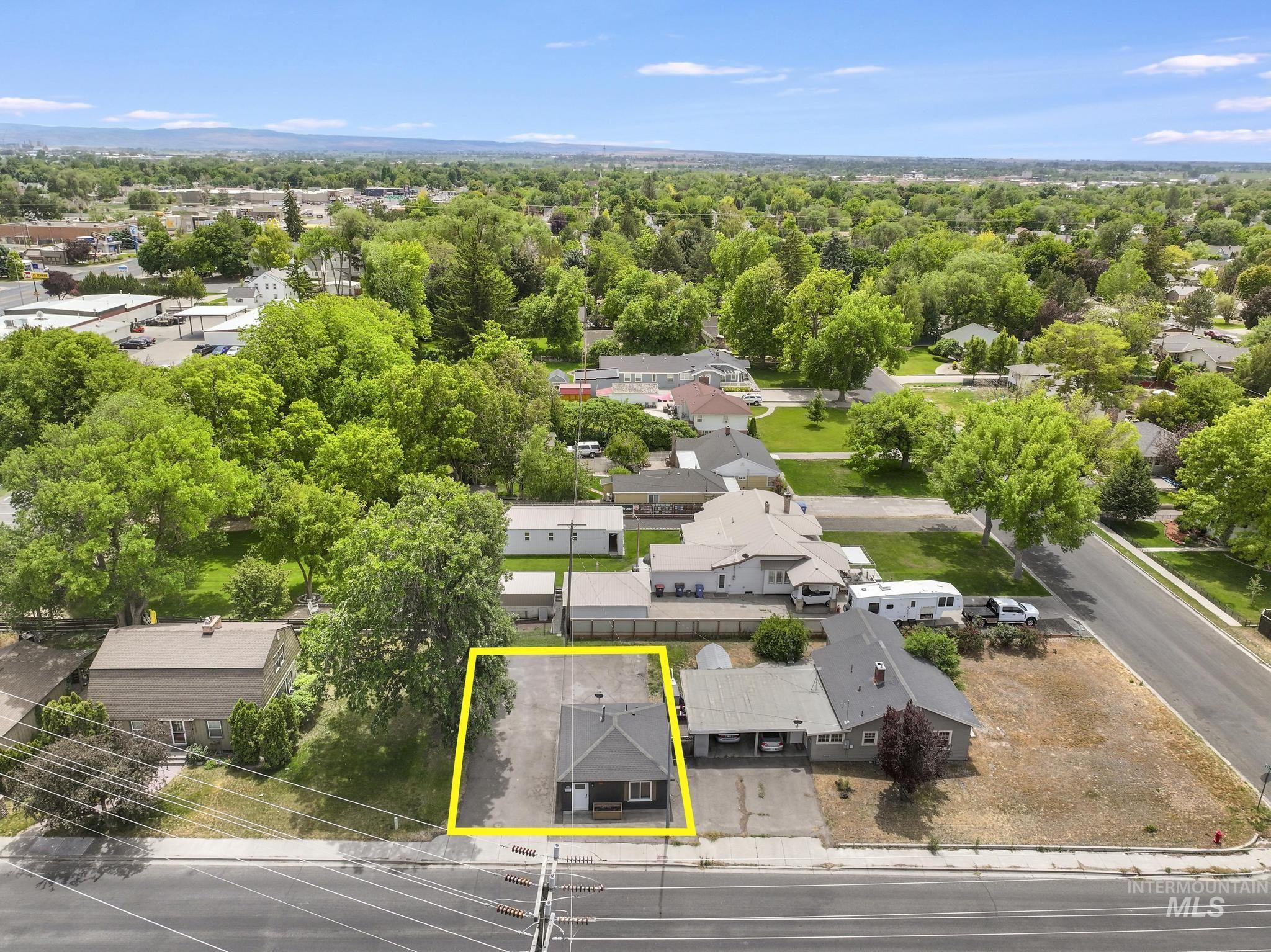 830 Filer Ave, Twin Falls, Idaho 83301, 1 Bedroom, 1 Bathroom, Residential For Sale, Price $200,000,MLS 98989639