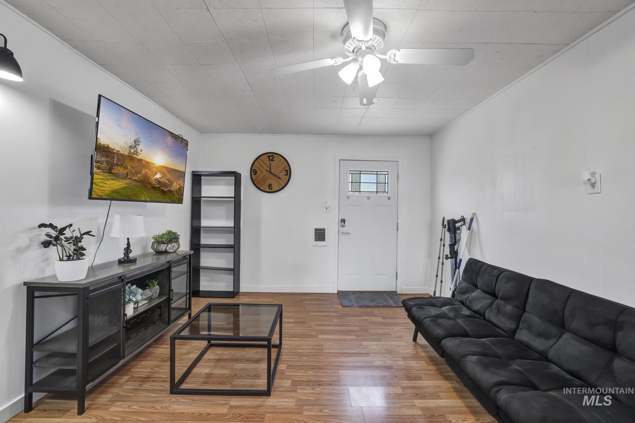 830 Filer Ave, Twin Falls, Idaho 83301, 1 Bedroom, 1 Bathroom, Residential For Sale, Price $200,000,MLS 98989639