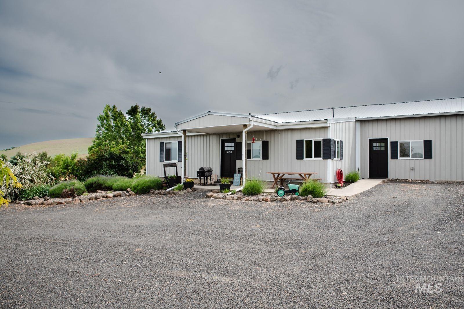 31761 Lonesome Hollow Ln, Lapwai, Idaho 83540, 4 Bedrooms, 2.5 Bathrooms, Residential For Sale, Price $637,250,MLS 98989640