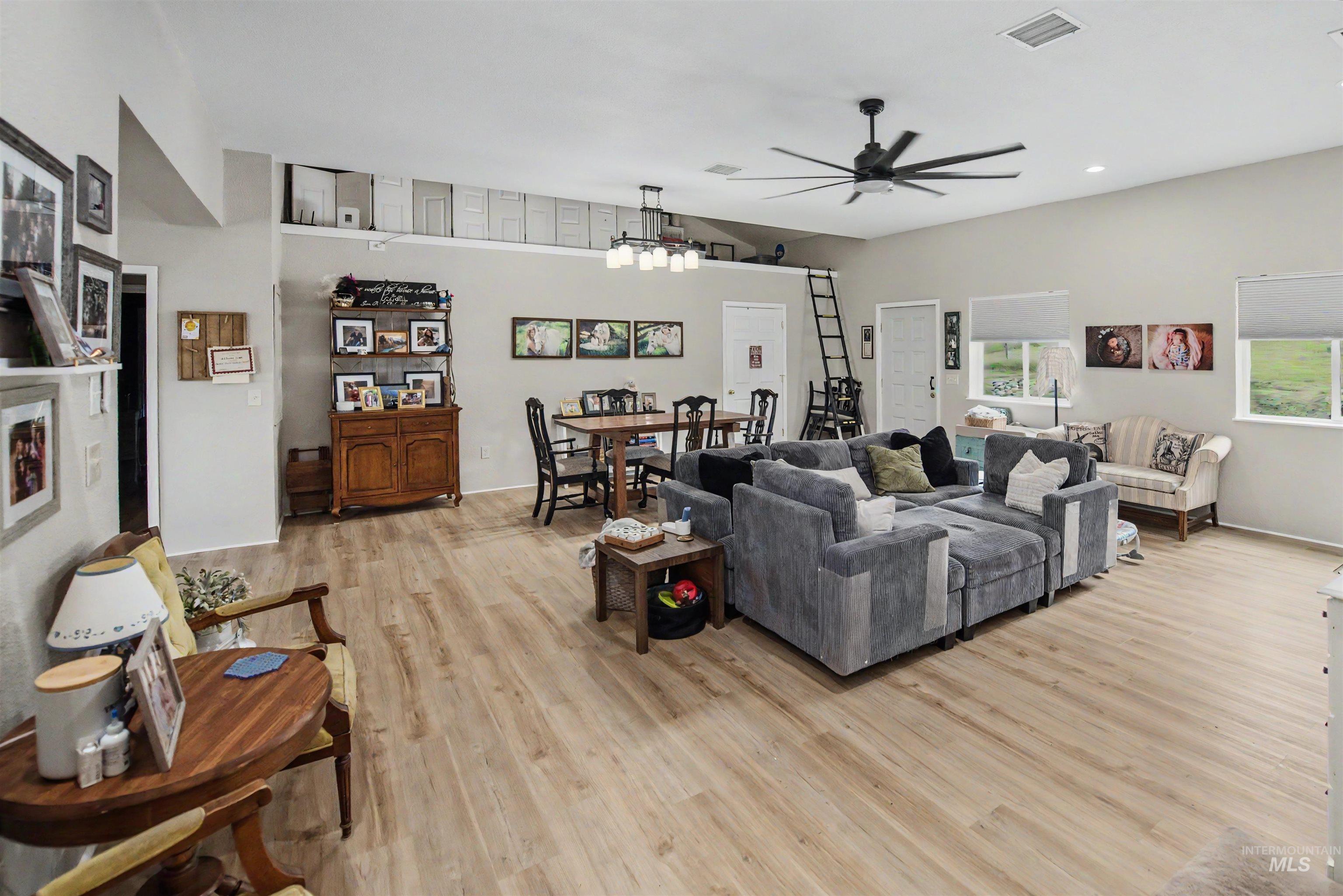 31761 Lonesome Hollow Ln, Lapwai, Idaho 83540, 4 Bedrooms, 2.5 Bathrooms, Residential For Sale, Price $627,750, 98989640