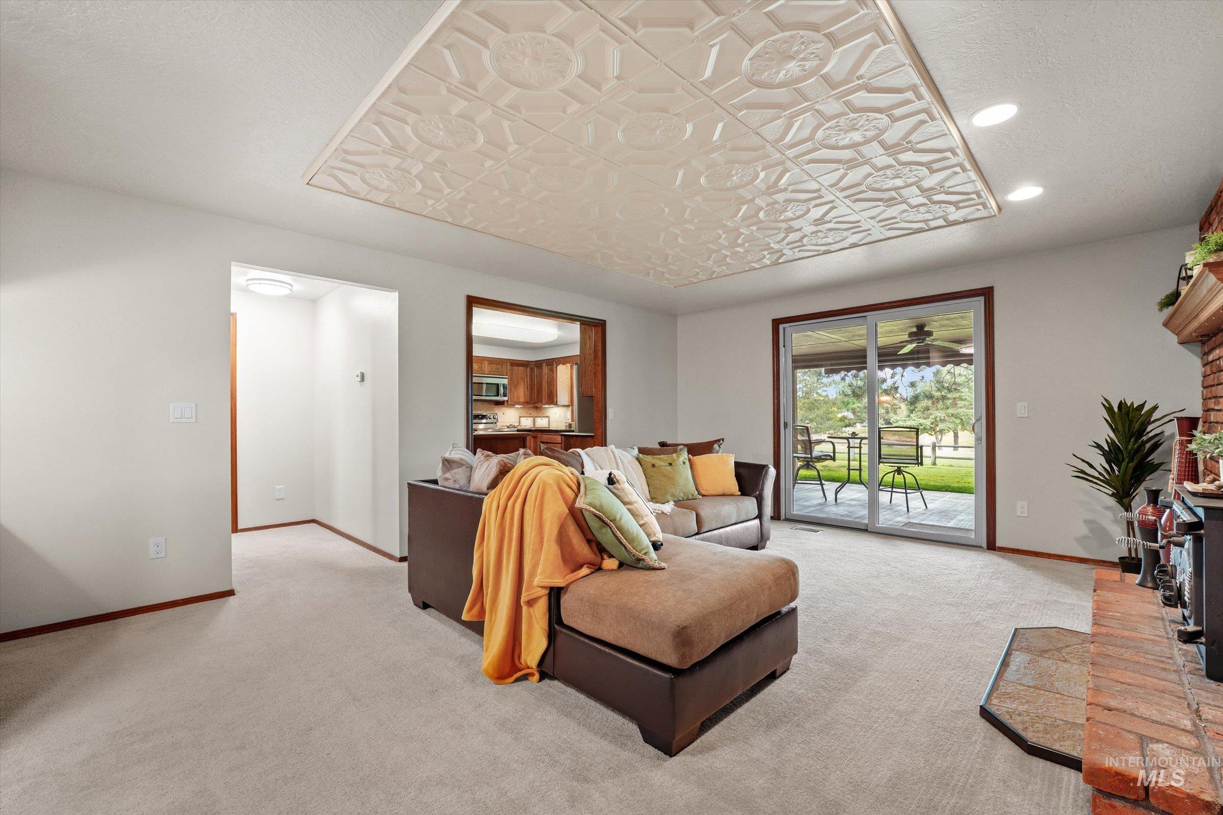 575 N Pebble Beach Way, Eagle, Idaho 83616, 5 Bedrooms, 3.5 Bathrooms, Residential For Sale, Price $814,000, 98989643