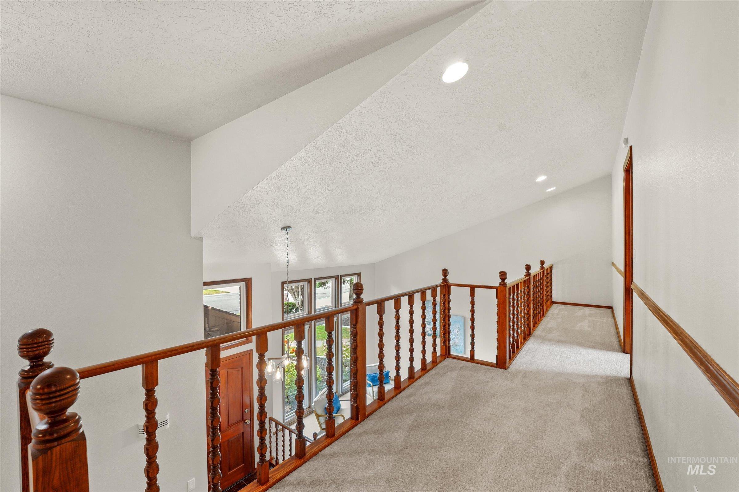 575 N Pebble Beach Way, Eagle, Idaho 83616, 5 Bedrooms, 3.5 Bathrooms, Residential For Sale, Price $762,000,MLS 98989643