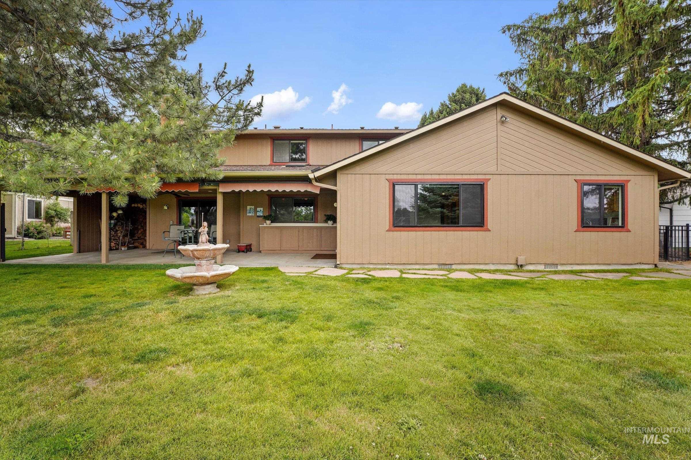 575 N Pebble Beach Way, Eagle, Idaho 83616, 5 Bedrooms, 3.5 Bathrooms, Residential For Sale, Price $762,000,MLS 98989643