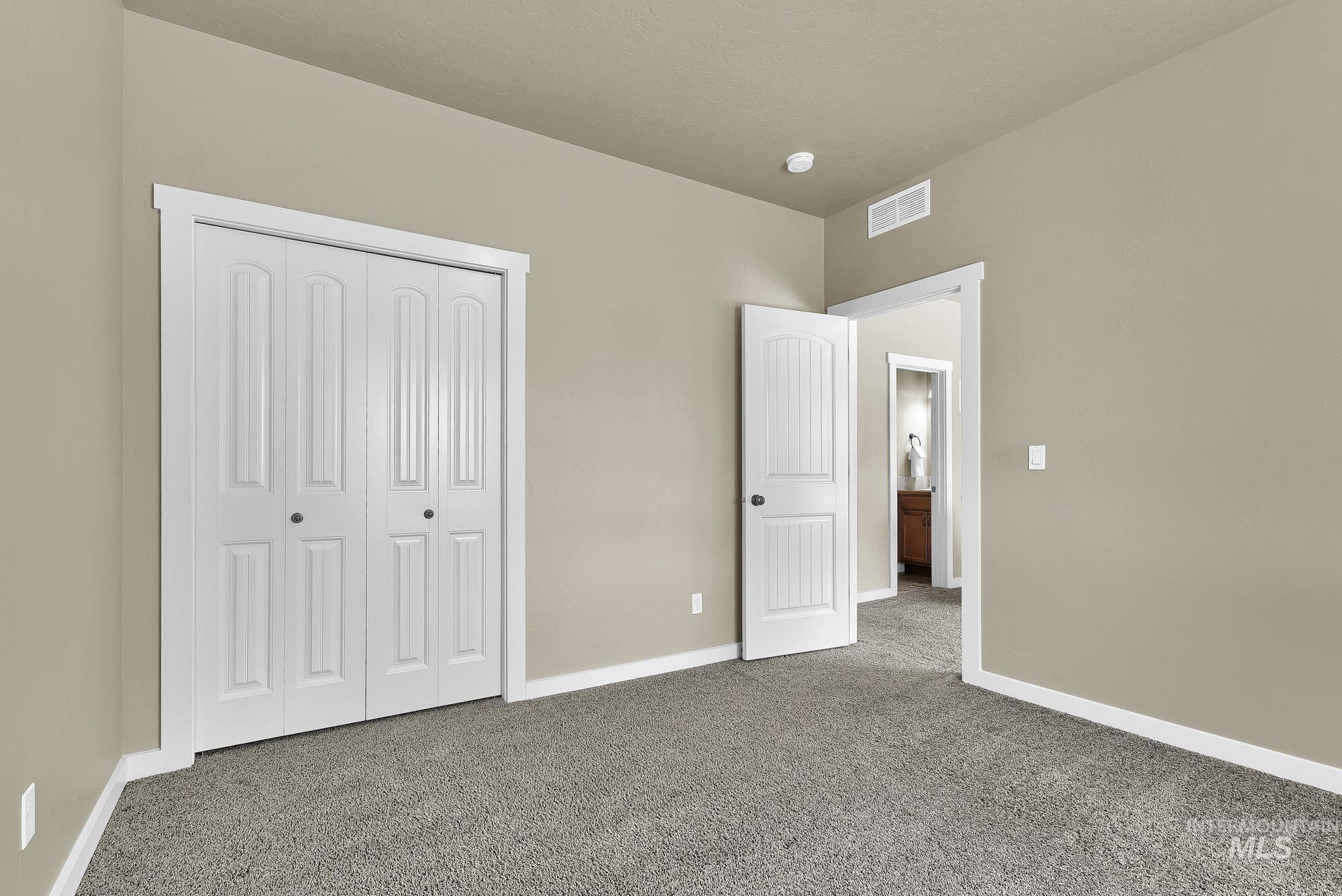 1101 Saddle Horn Ln, Parma, Idaho 83660-5004, 5 Bedrooms, 3 Bathrooms, Residential For Sale, Price $549,900, 98989645