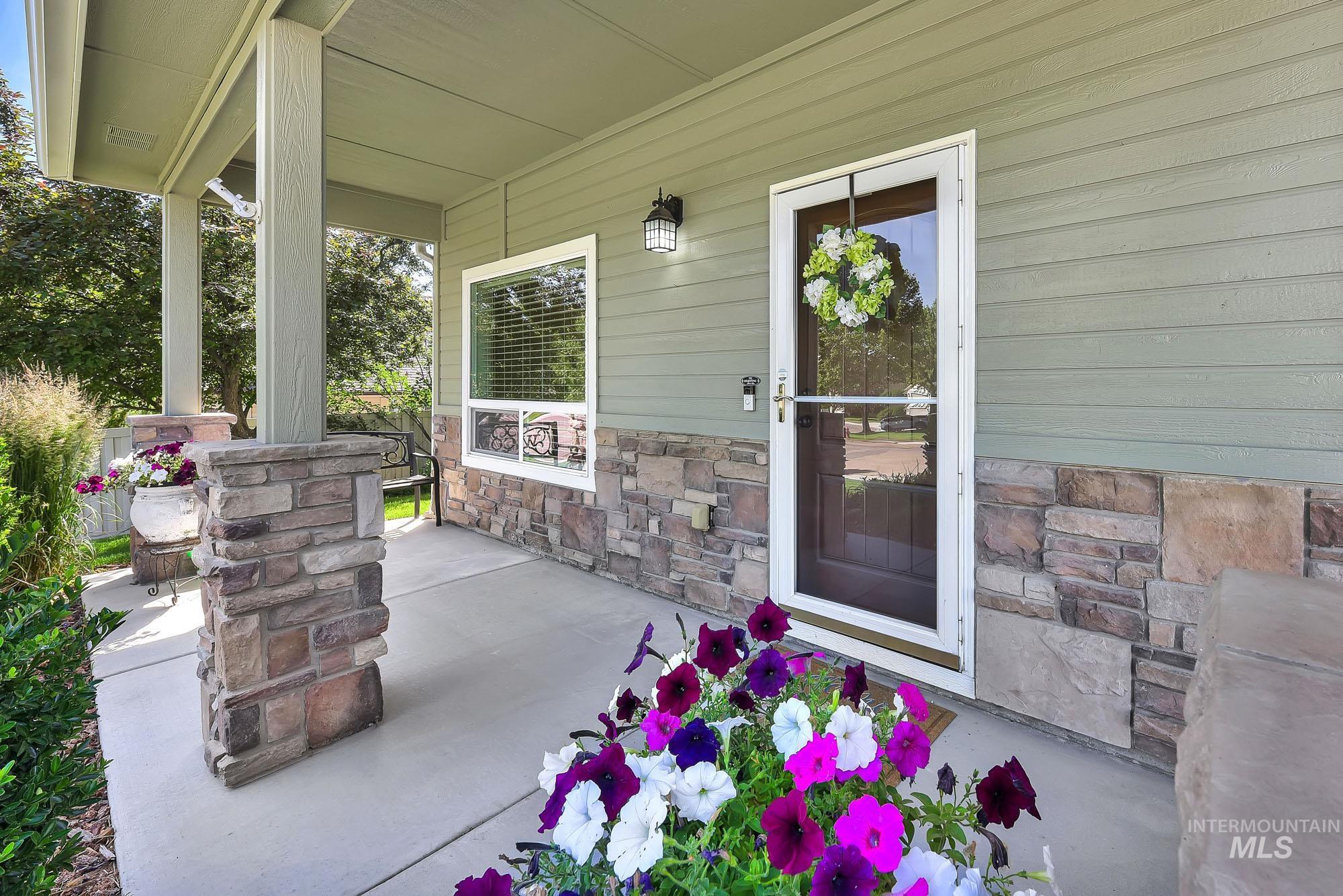1101 Saddle Horn Ln, Parma, Idaho 83660-5004, 5 Bedrooms, 3 Bathrooms, Residential For Sale, Price $549,900, 98989645