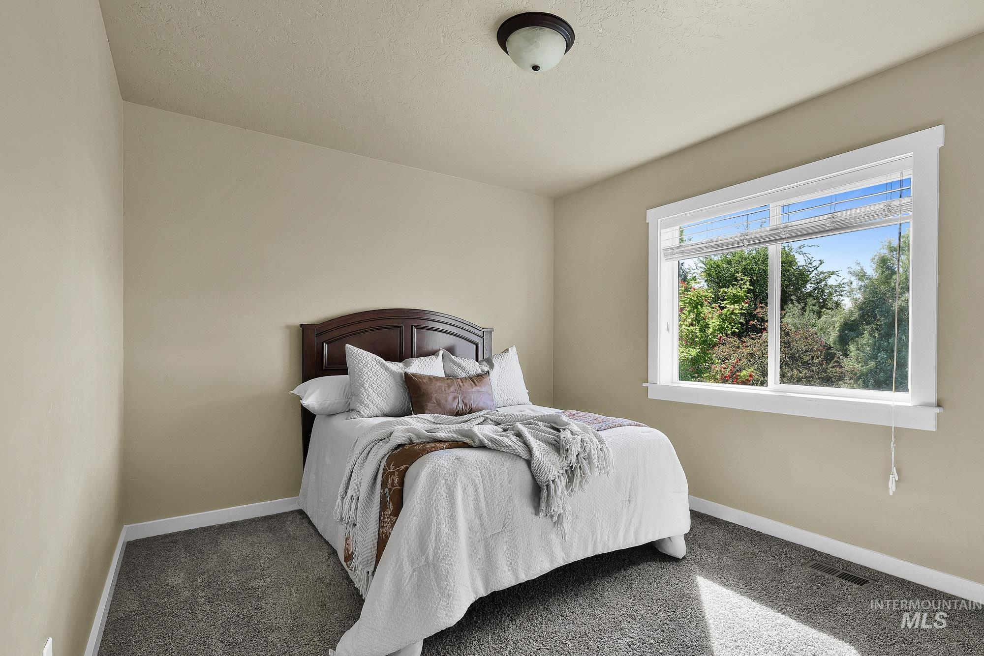 1101 Saddle Horn Ln, Parma, Idaho 83660-5004, 5 Bedrooms, 3 Bathrooms, Residential For Sale, Price $549,900, 98989645