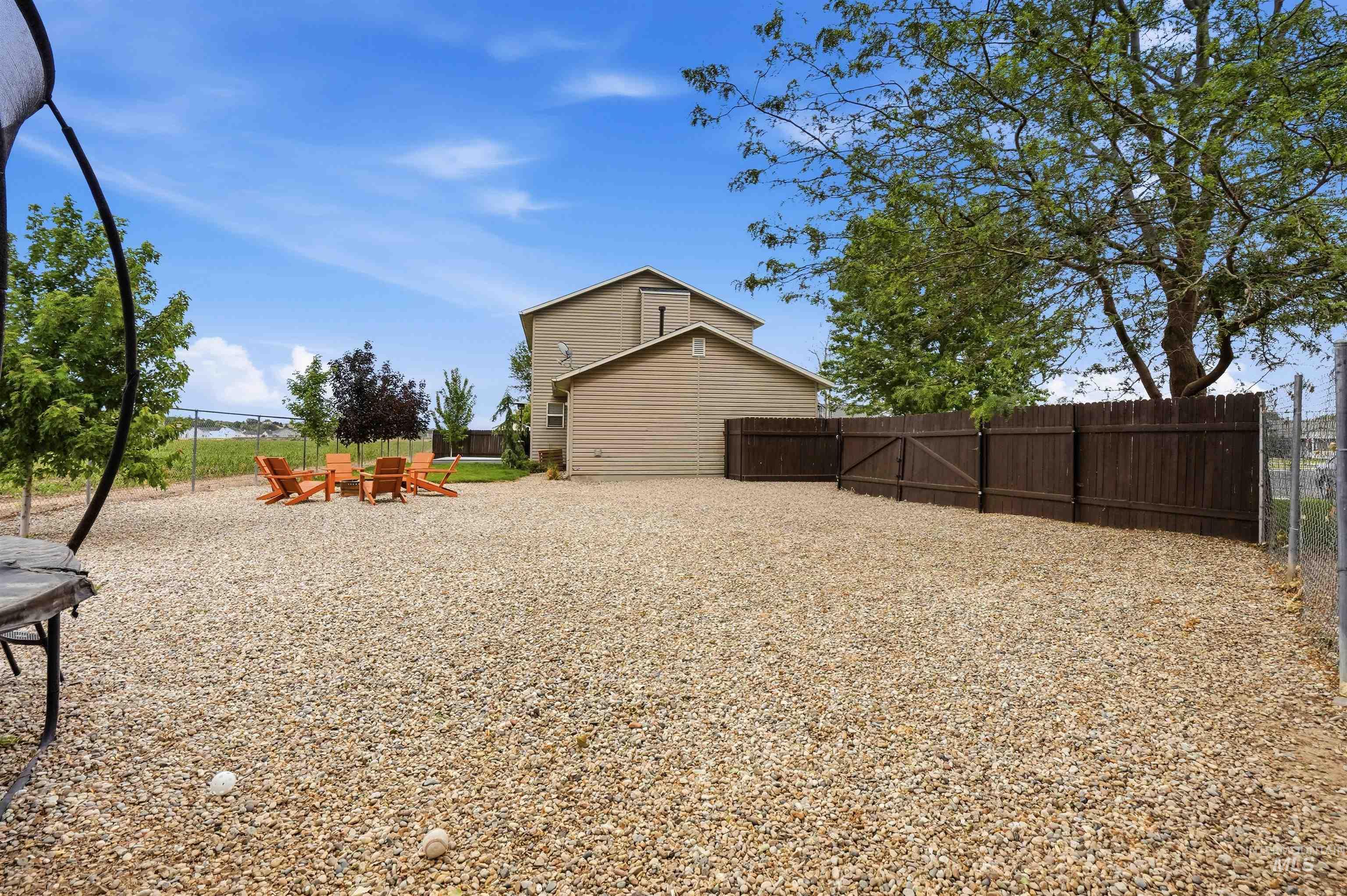 917 Prevail pl, Middleton, Idaho 83644, 3 Bedrooms, 3 Bathrooms, Residential For Sale, Price $425,000, 98989652