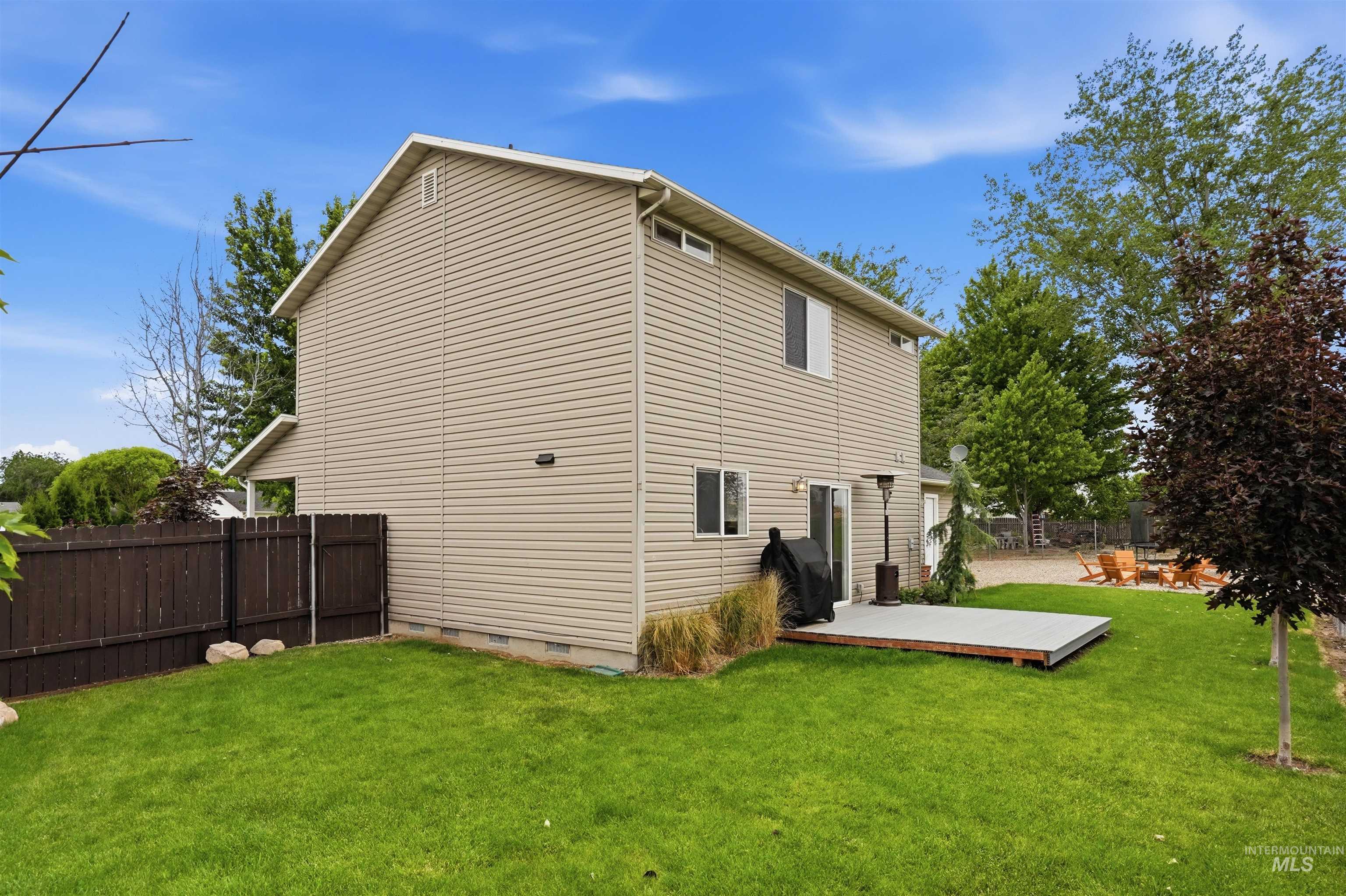 917 Prevail pl, Middleton, Idaho 83644, 3 Bedrooms, 3 Bathrooms, Residential For Sale, Price $425,000, 98989652