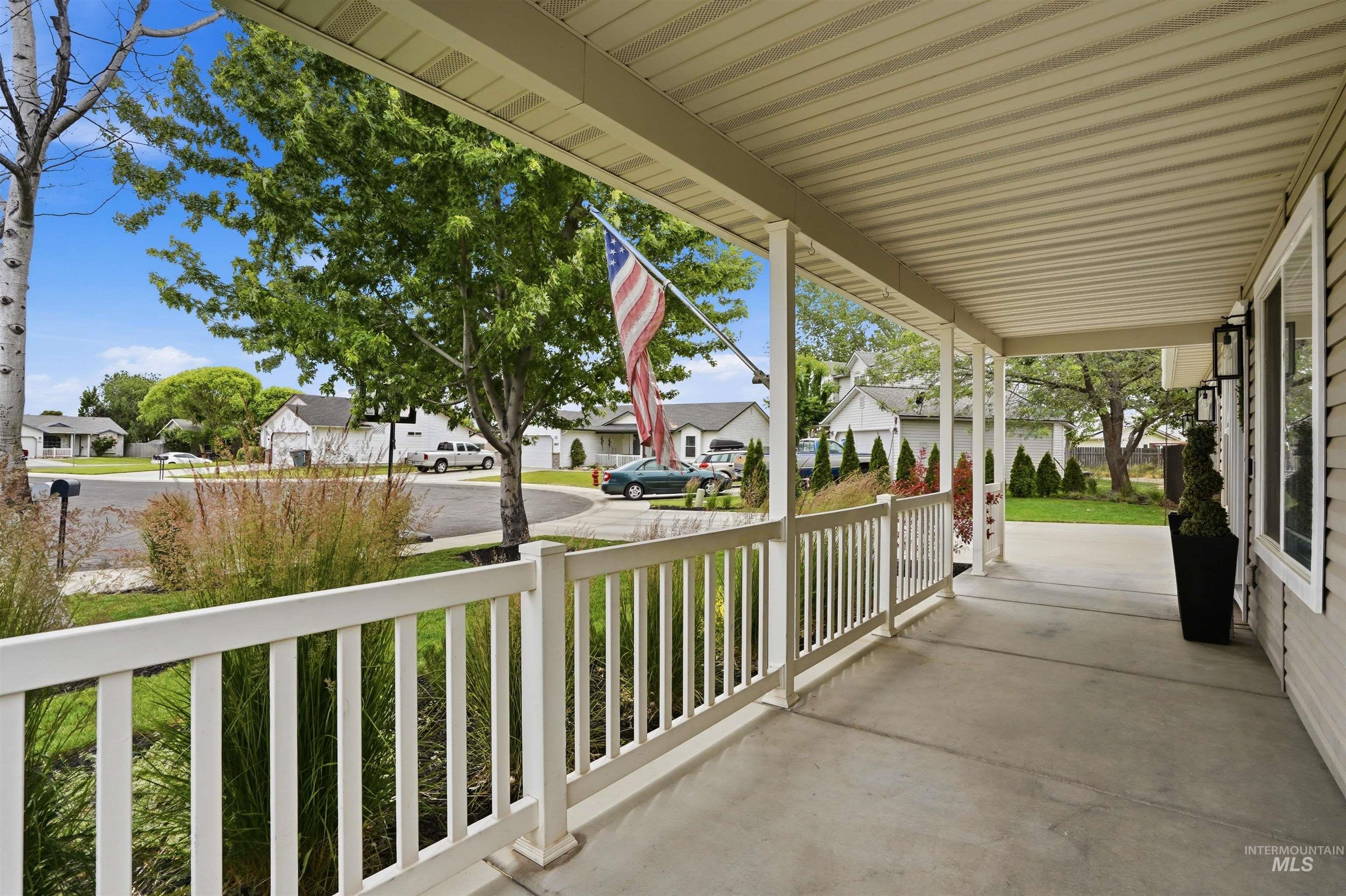 917 Prevail pl, Middleton, Idaho 83644, 3 Bedrooms, 3 Bathrooms, Residential For Sale, Price $425,000, 98989652