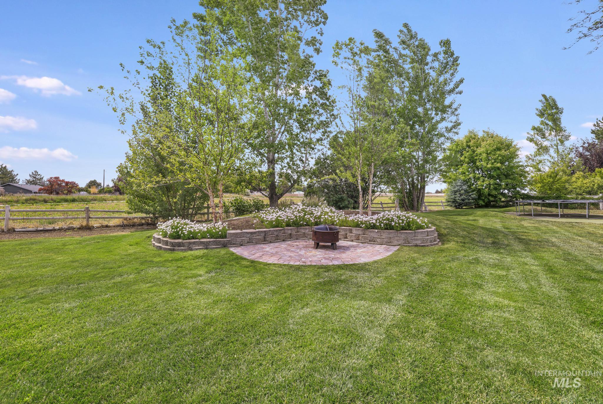 2831 9th Ave E., Twin Falls, Idaho 83301, 5 Bedrooms, 3 Bathrooms, Residential For Sale, Price $639,900, 98989653