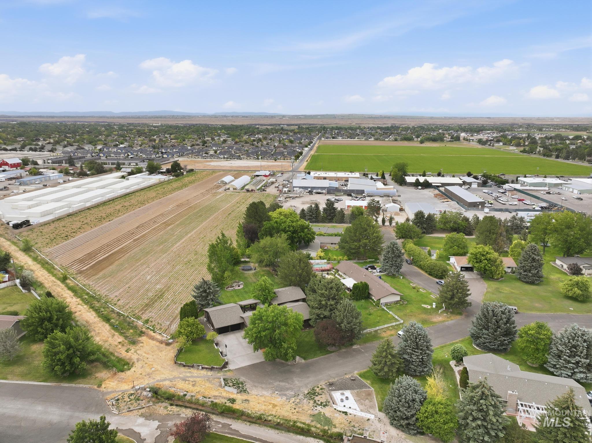 2831 9th Ave E., Twin Falls, Idaho 83301, 5 Bedrooms, 3 Bathrooms, Residential For Sale, Price $639,900, 98989653