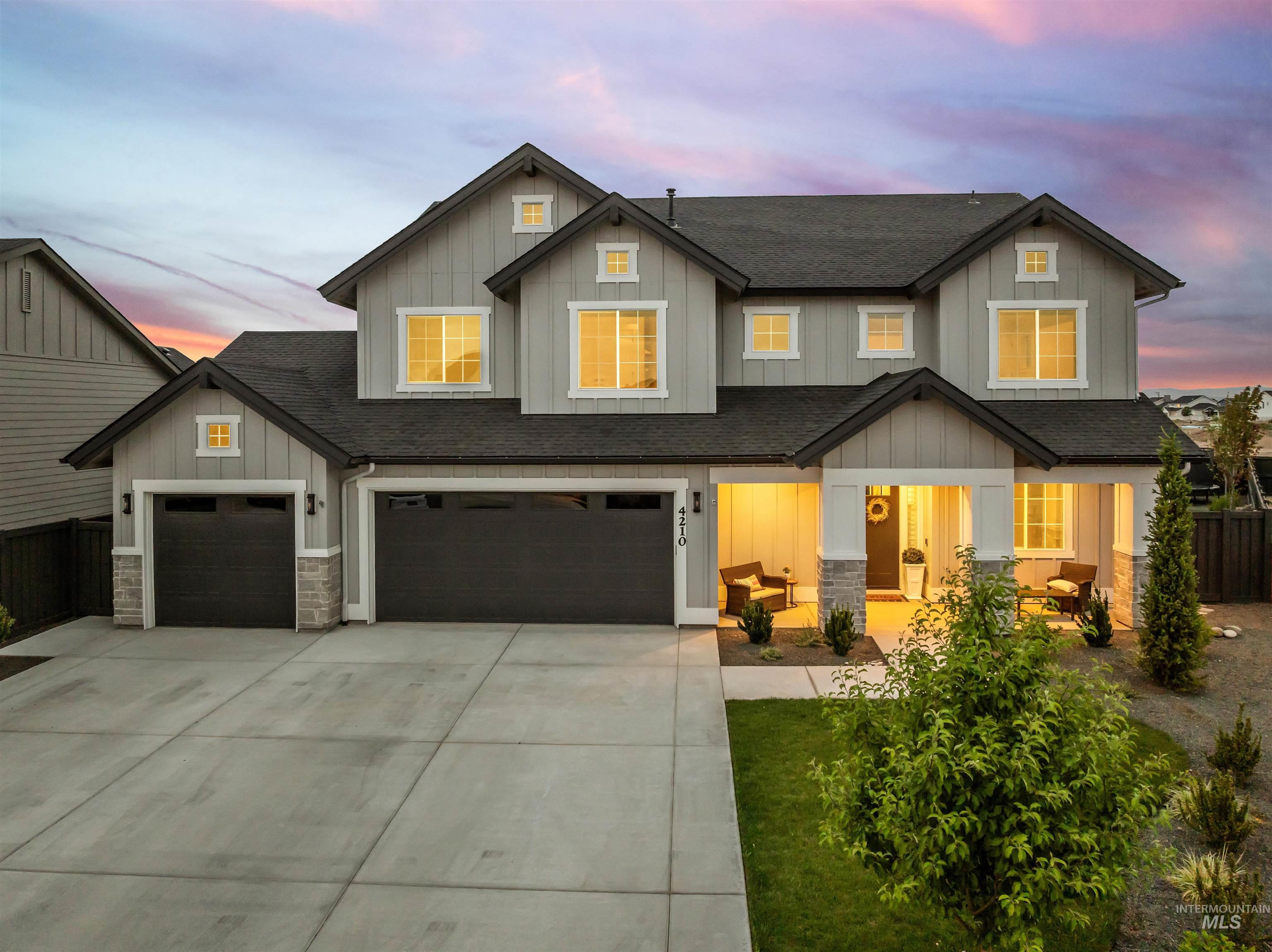 4210 W Thornapple Dr., Meridian, Idaho 83646, 5 Bedrooms, 3.5 Bathrooms, Residential For Sale, Price $1,099,000,MLS 98989655